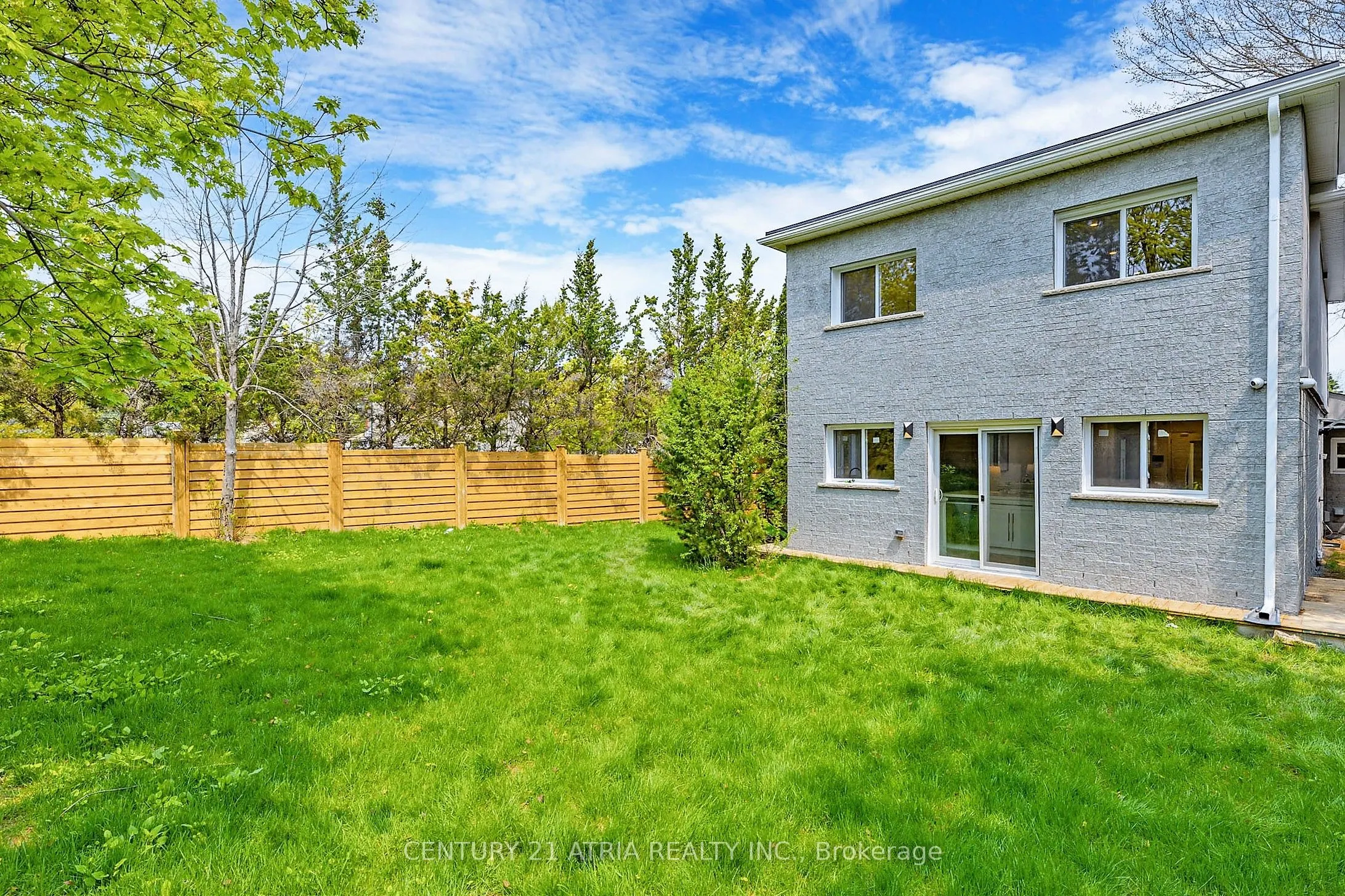132 Kersey Crescent