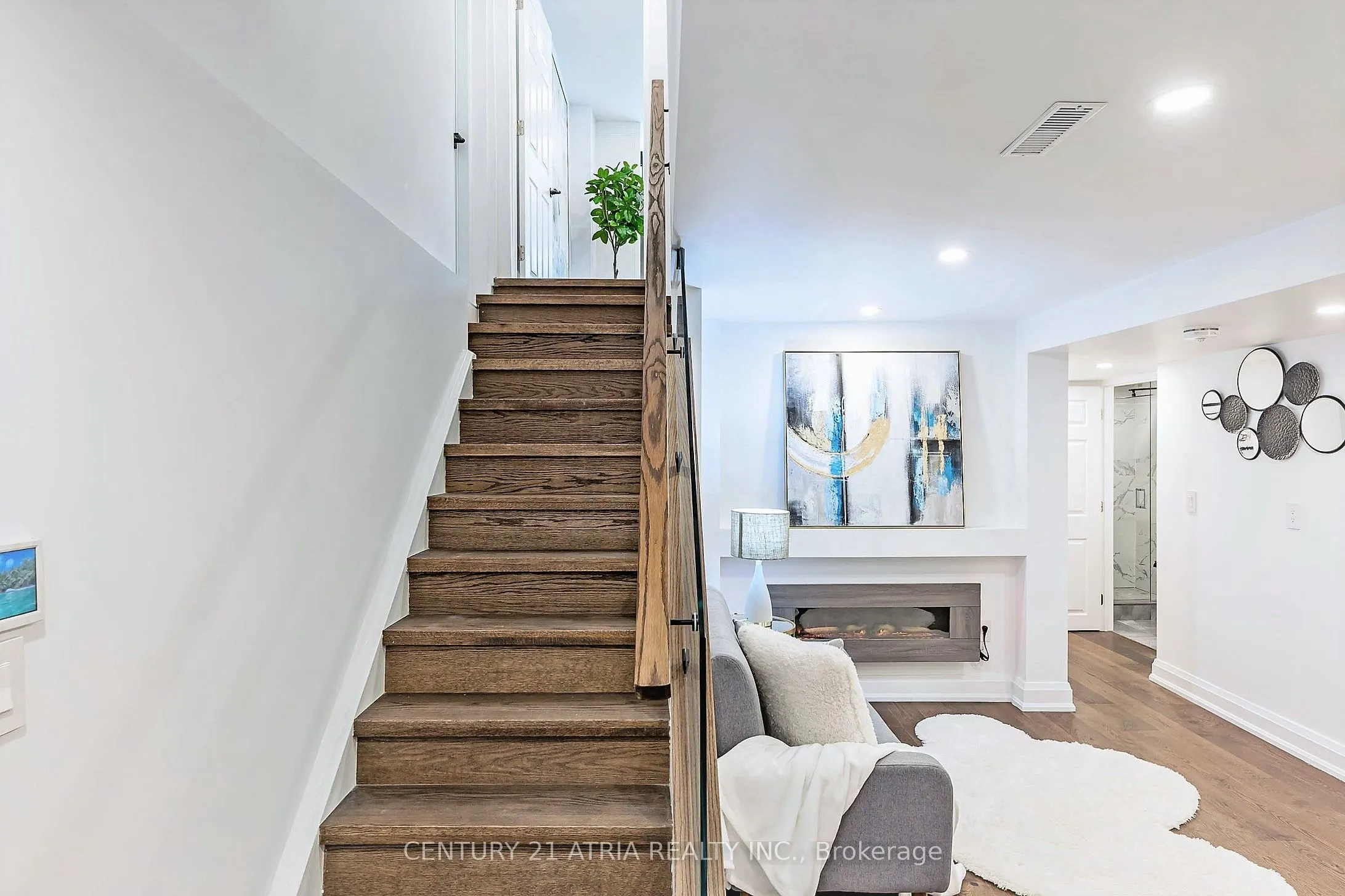 132 Kersey Crescent