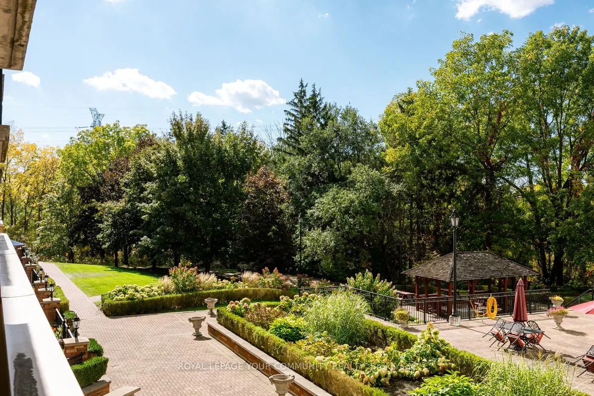 7373 Martin Grove Road, #206