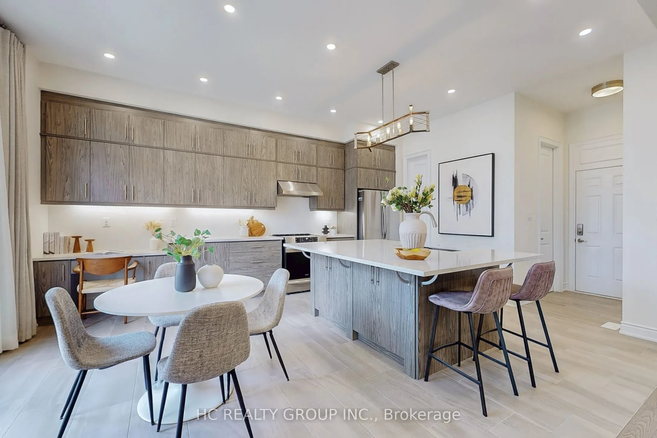 285 Beaverbrae Drive