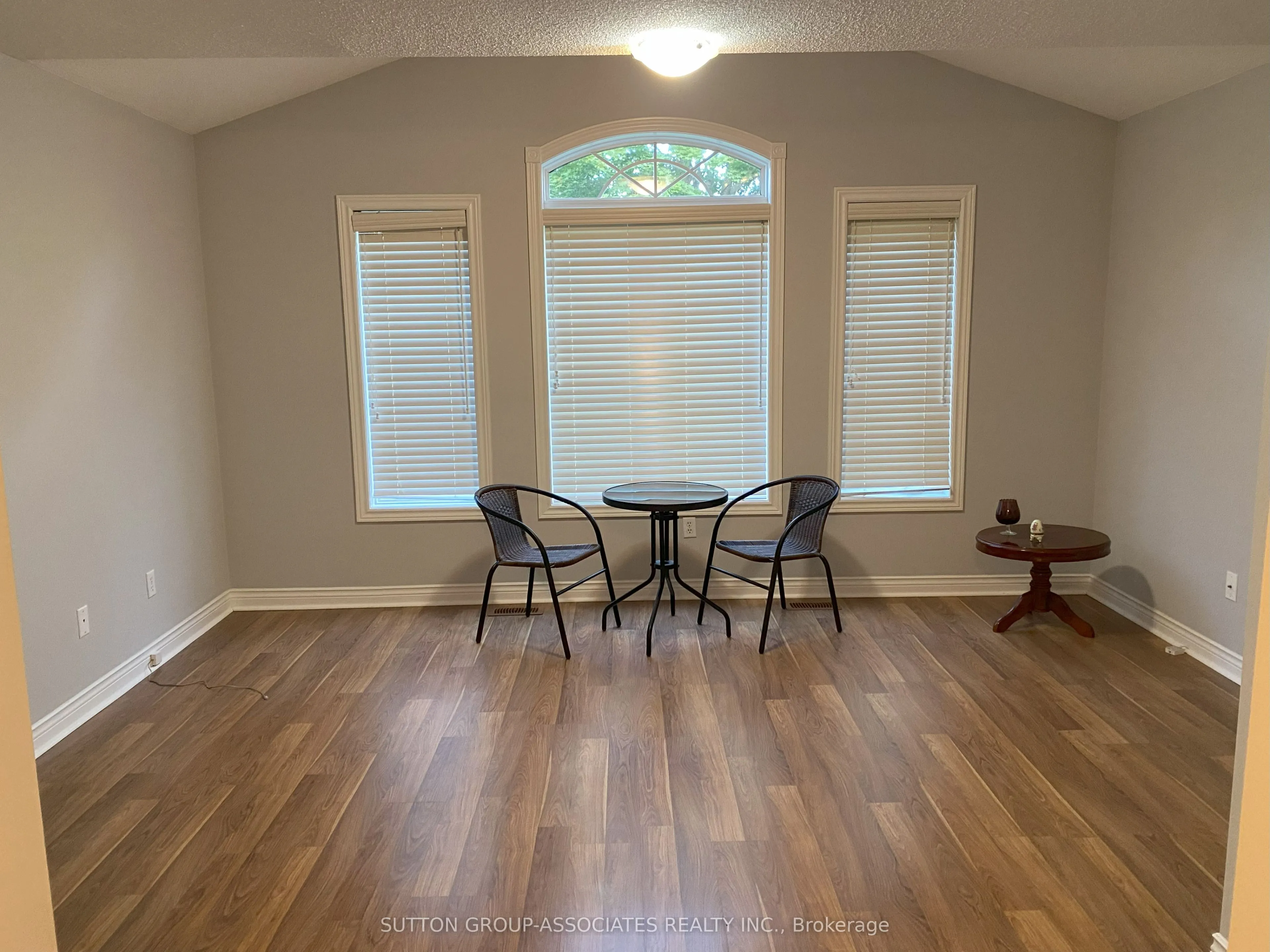 13 Sunset Boulevard, #7