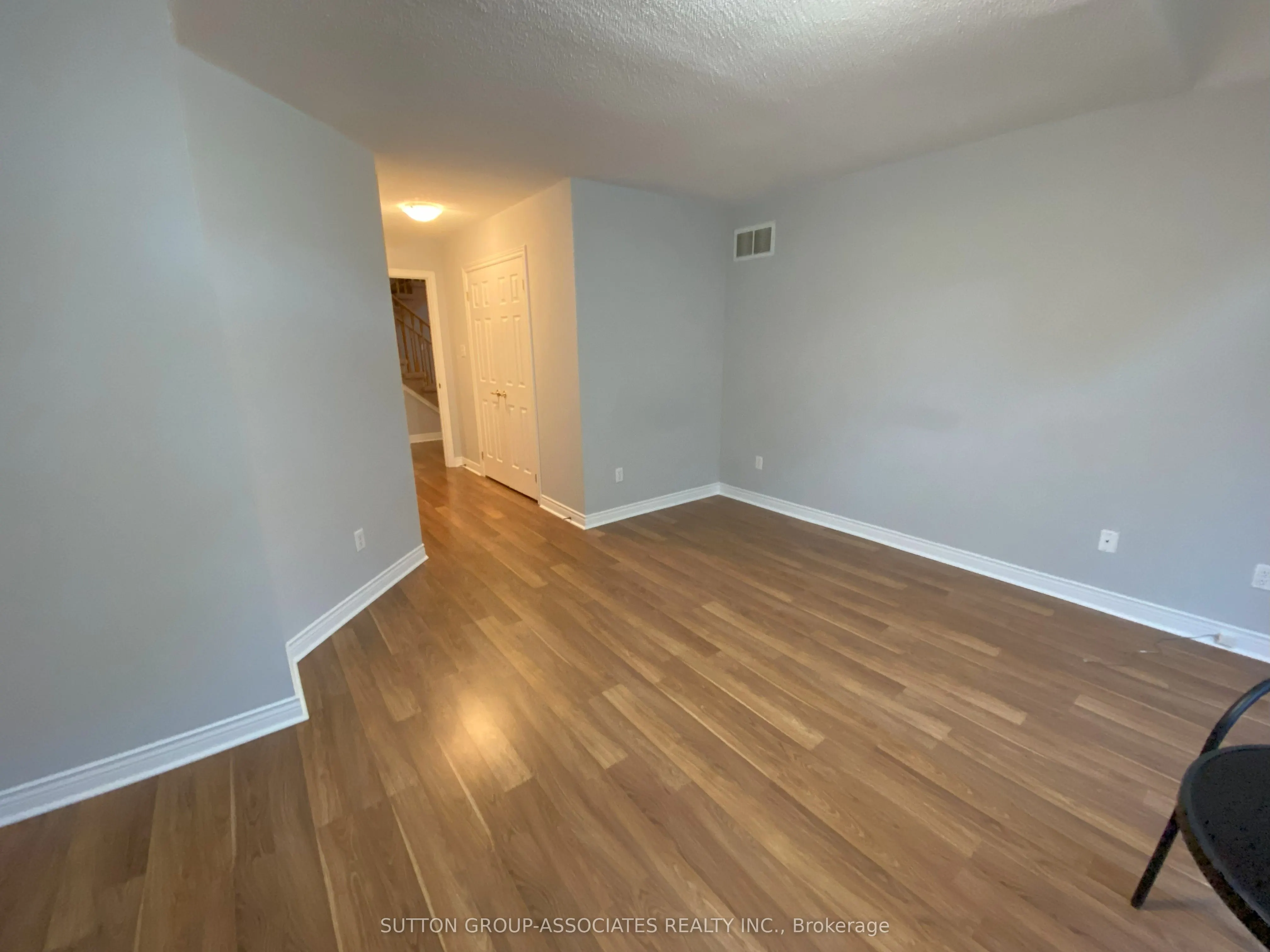 13 Sunset Boulevard, #7