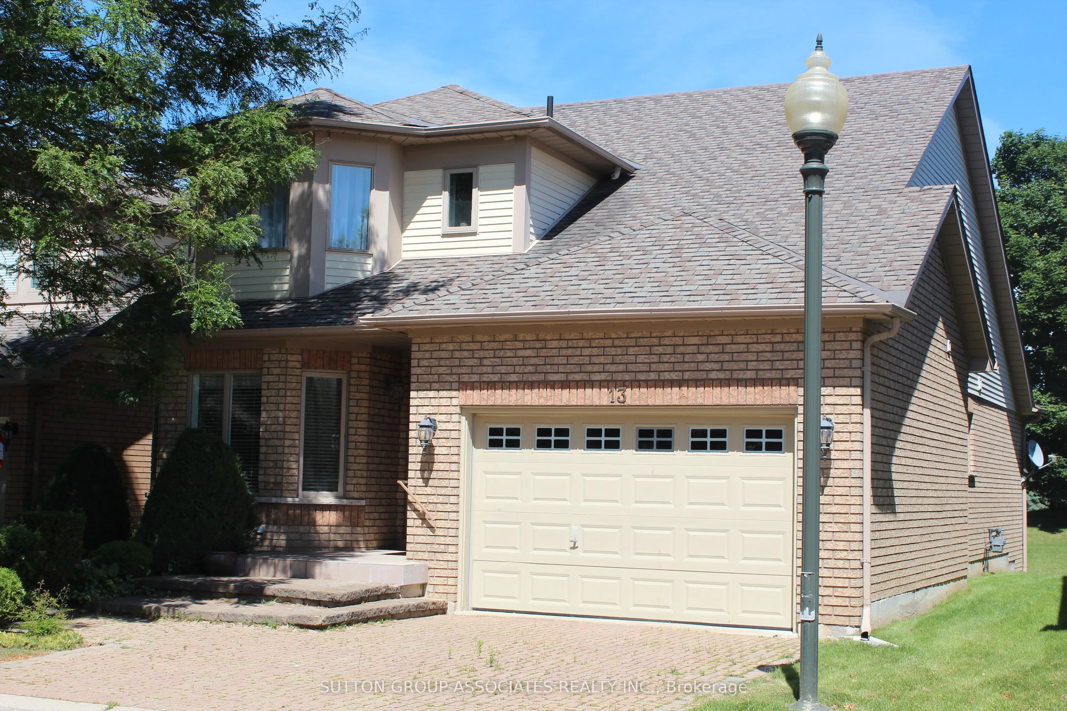 13 Sunset Boulevard, #7