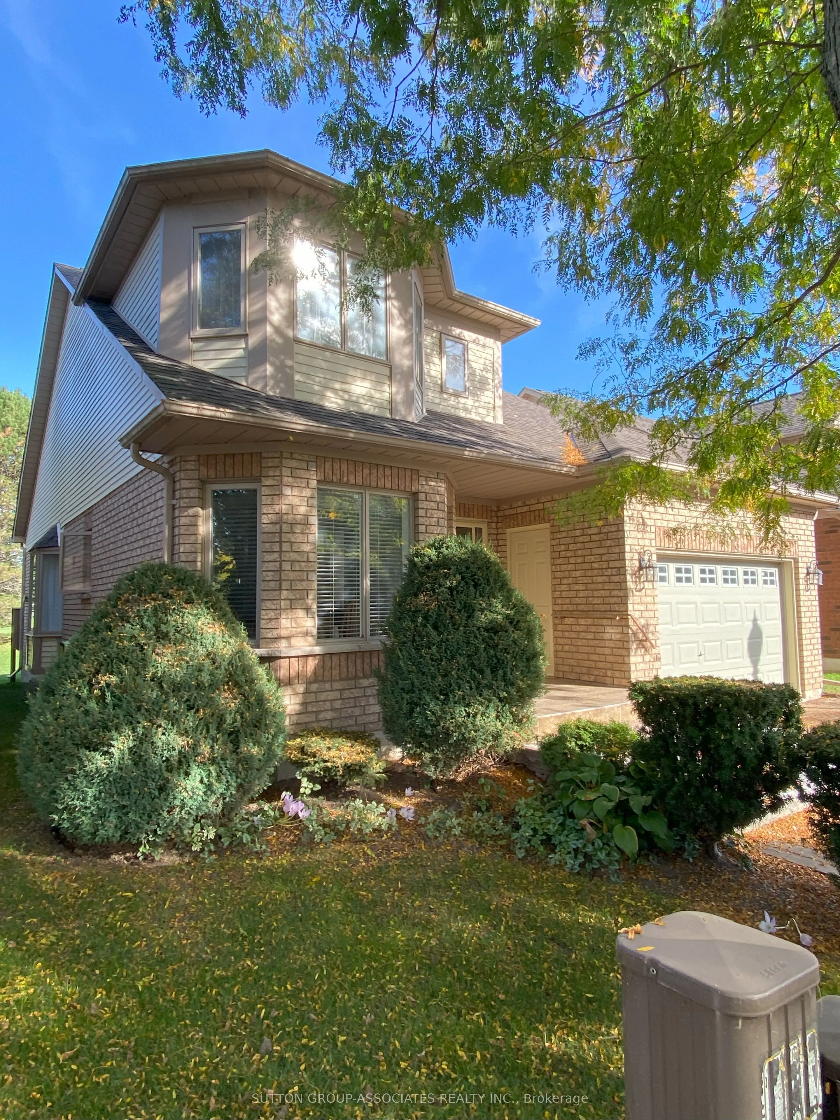 13 Sunset Boulevard, #7