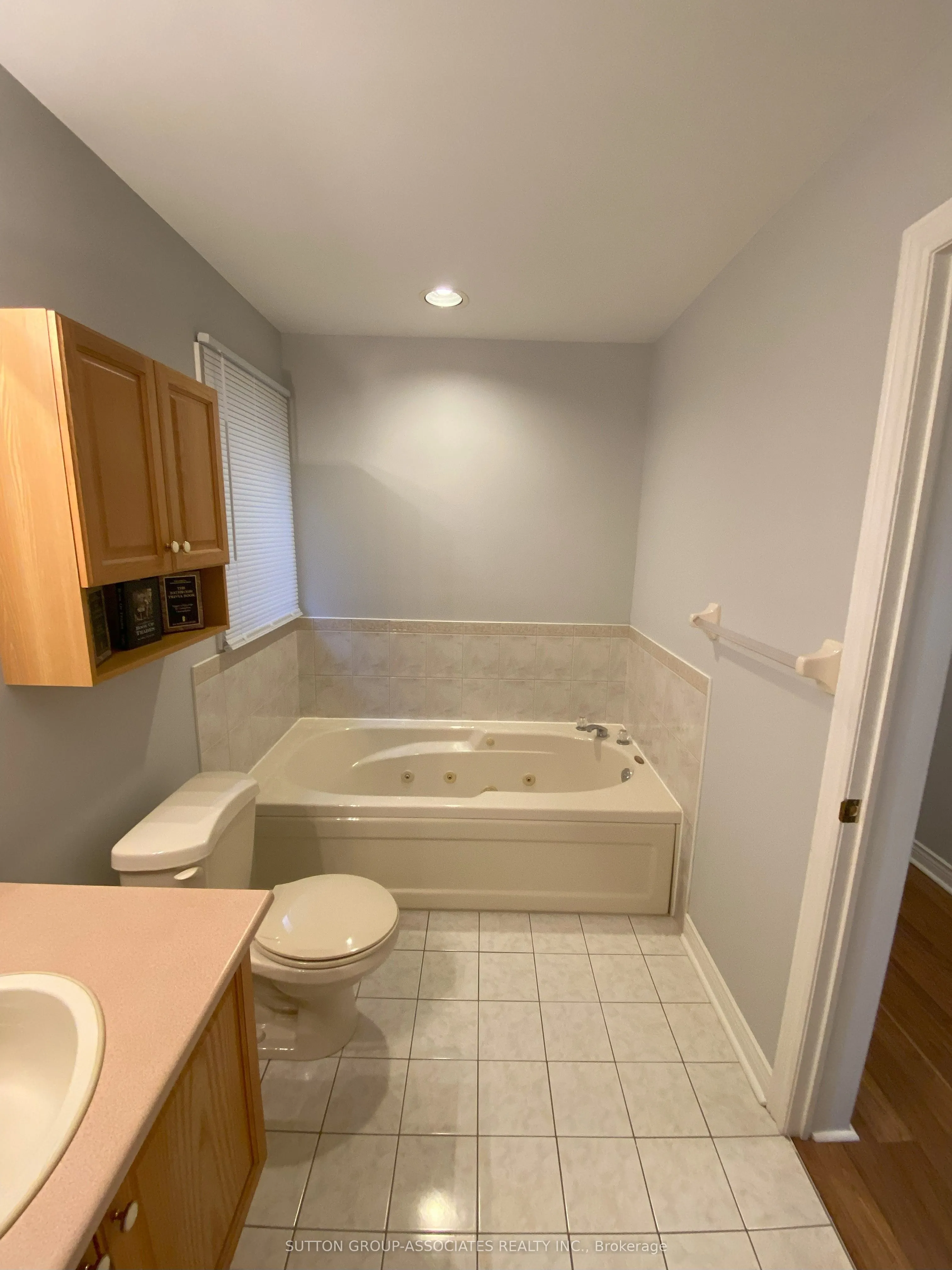 13 Sunset Boulevard, #7