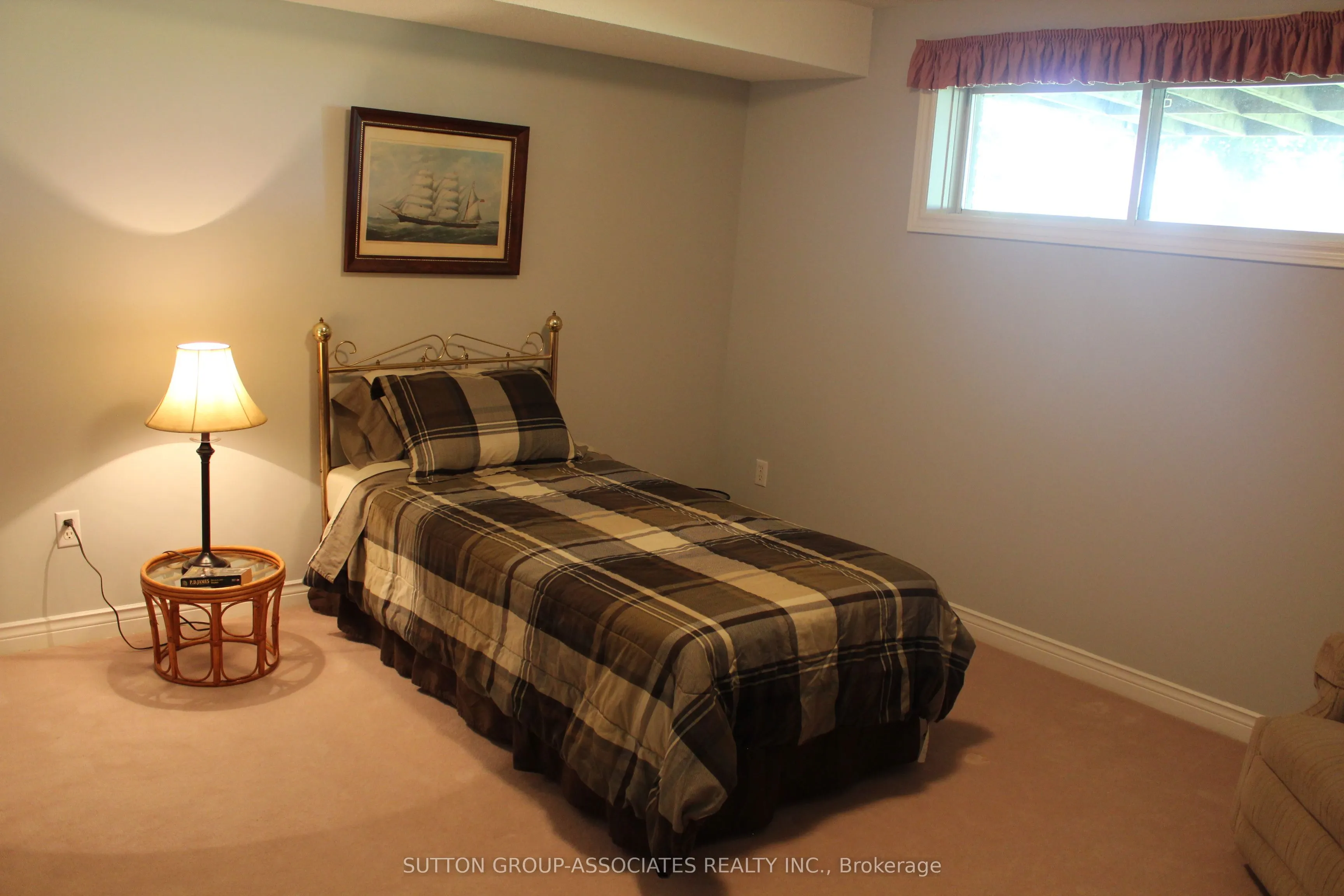 13 Sunset Boulevard, #7