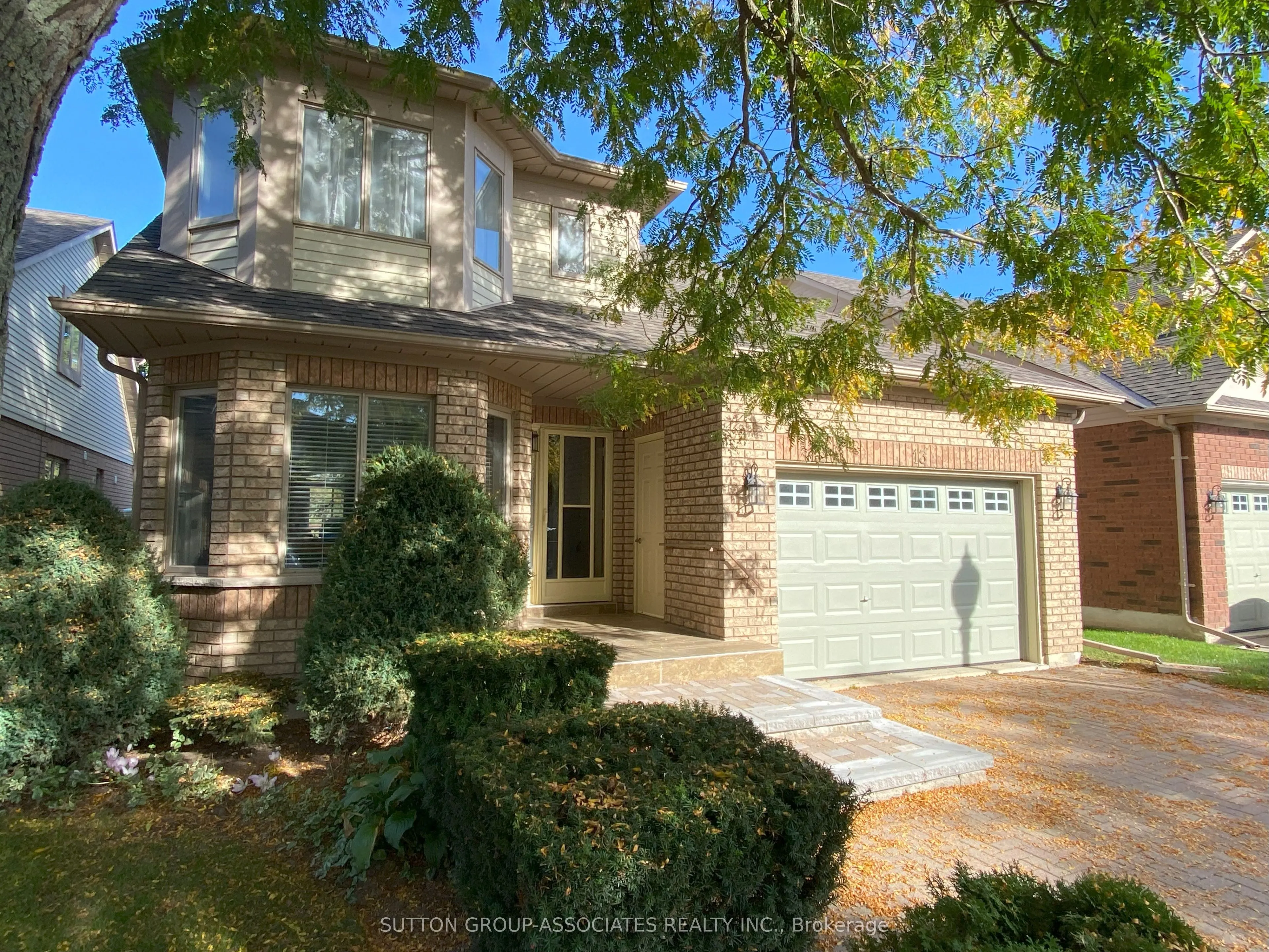 13 Sunset Boulevard, #7