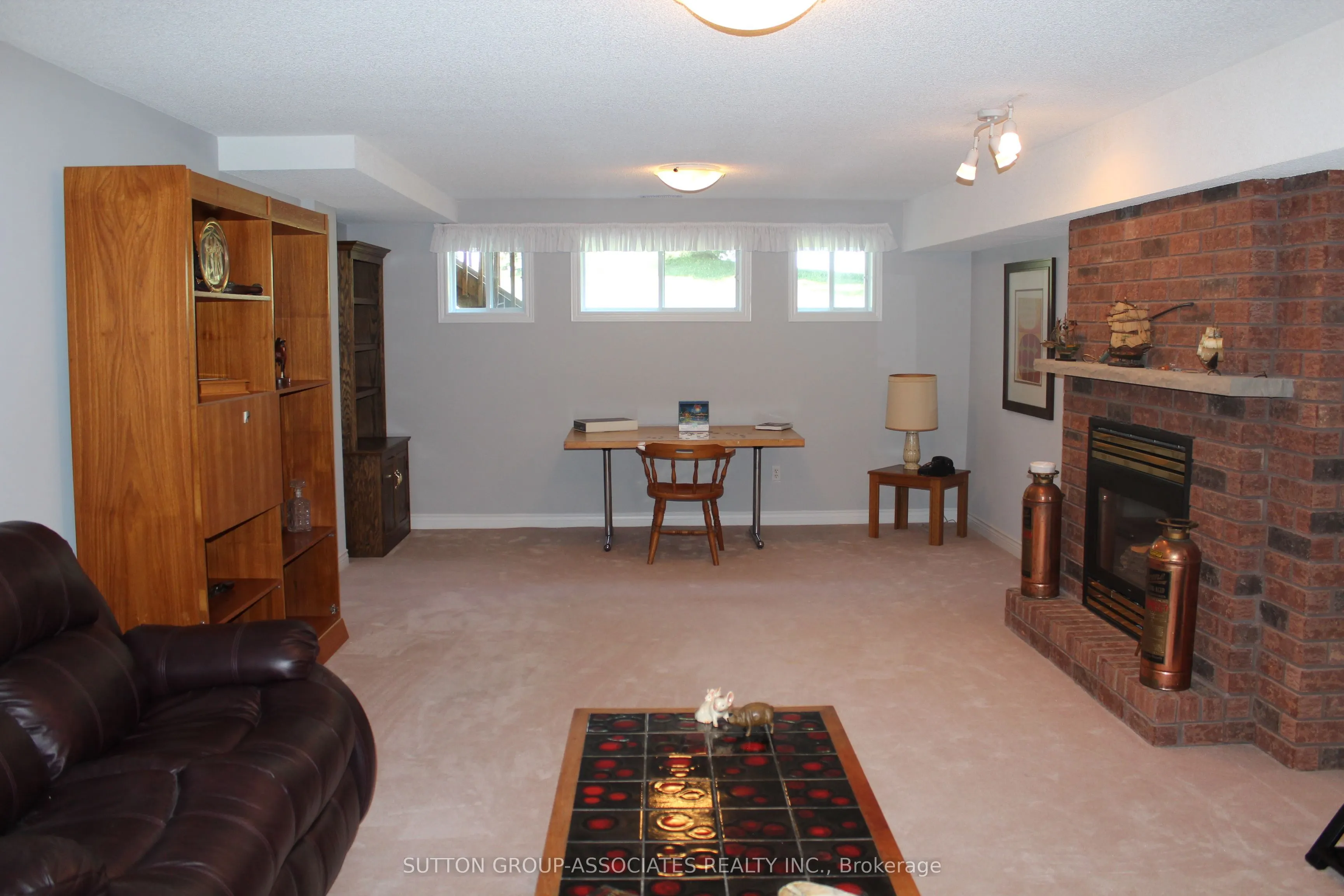 13 Sunset Boulevard, #7