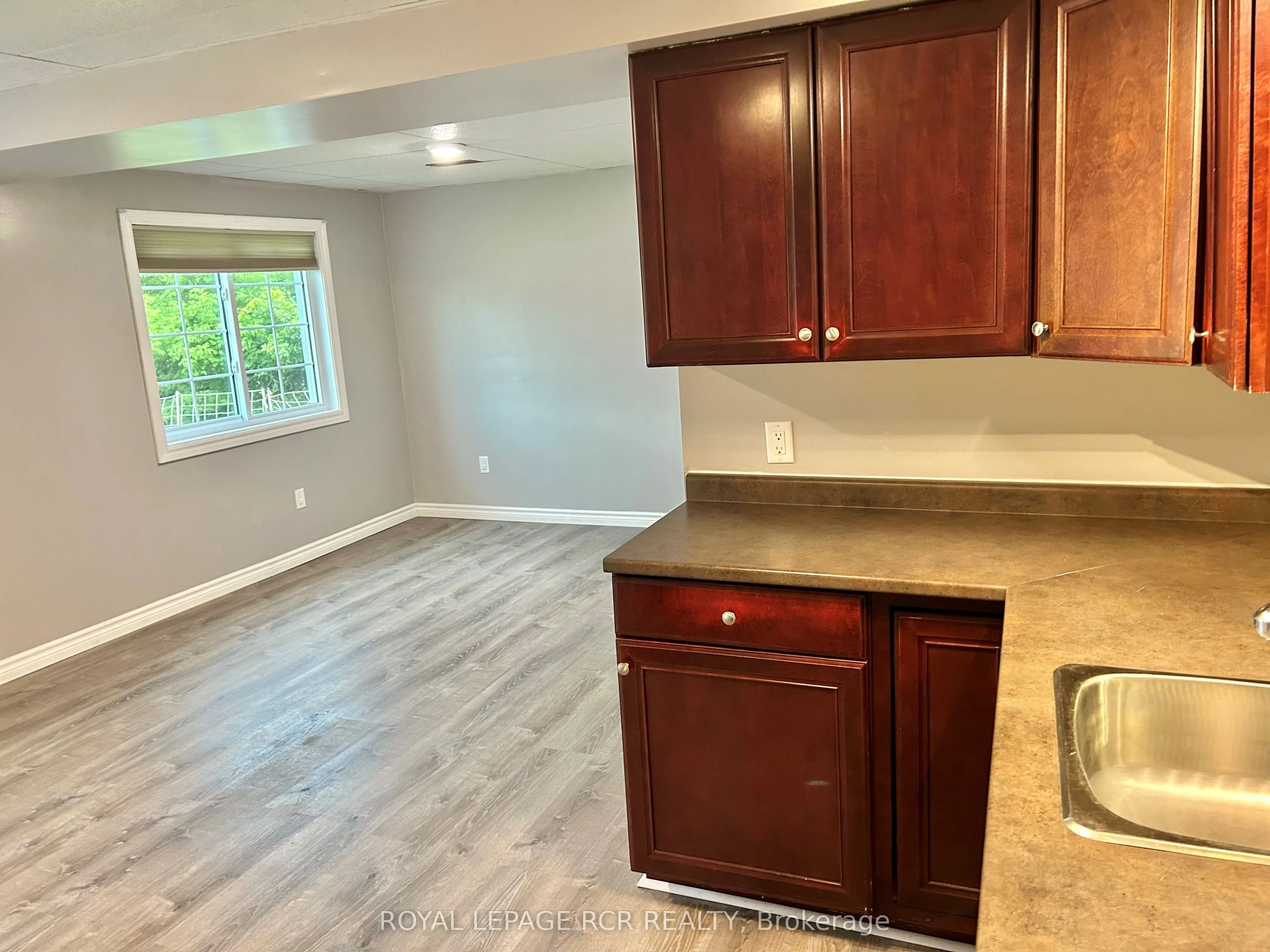 7425 Concession 2 Road