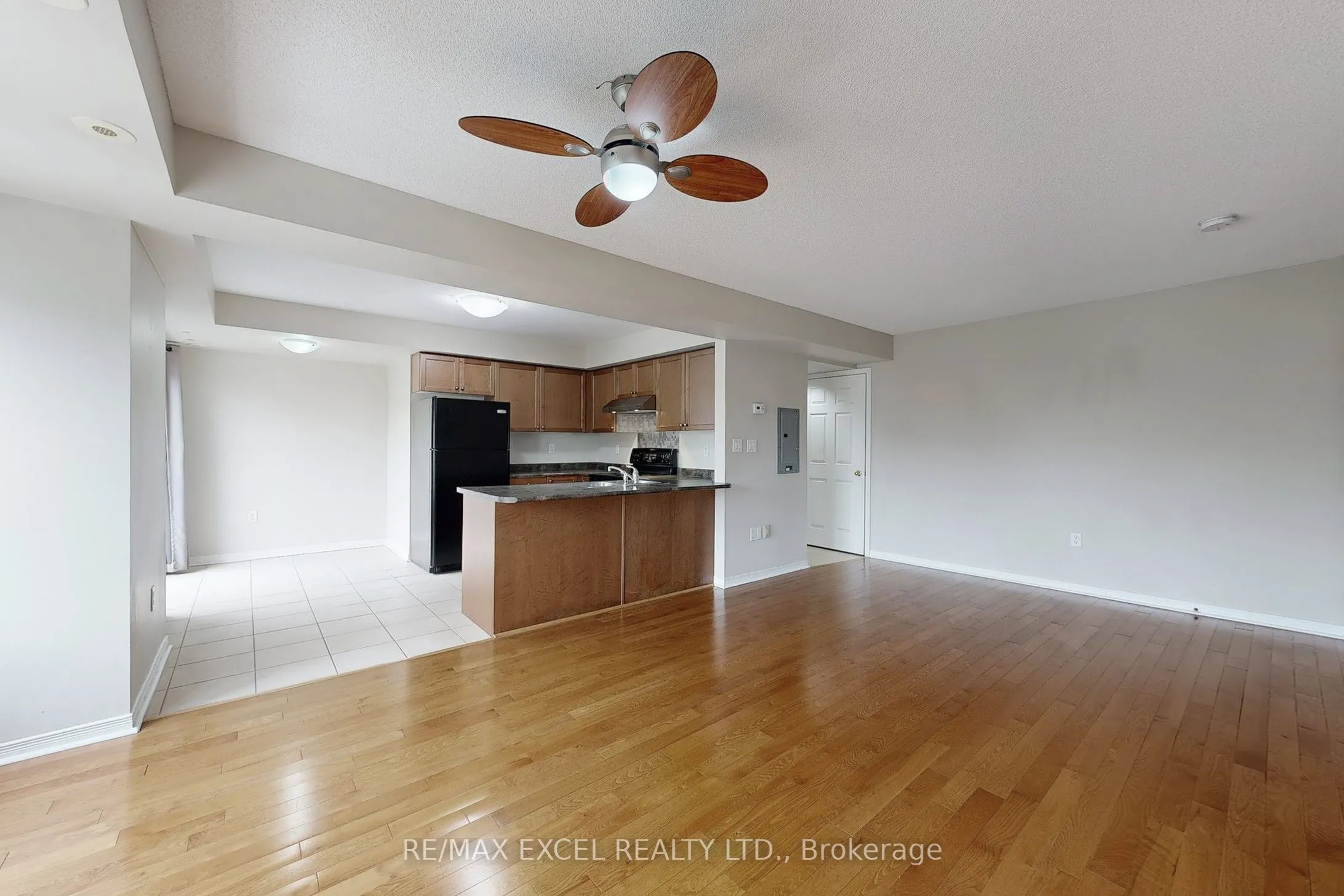 2173 Bur Oak Avenue, #52