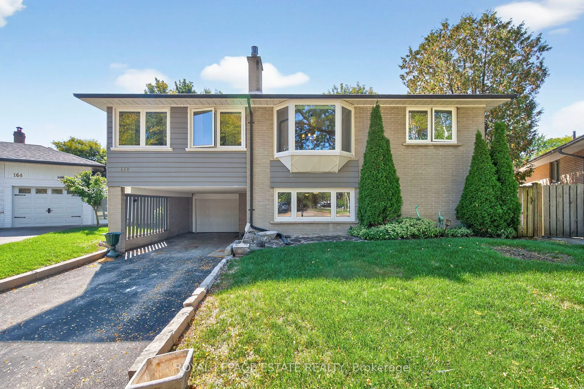 166 Kenvale Court