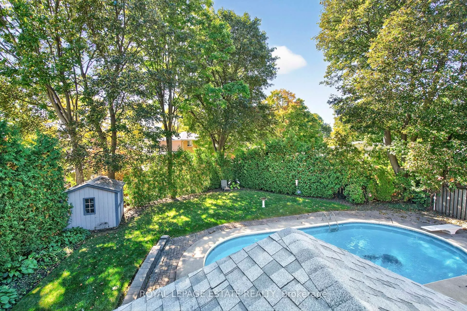 166 Kenvale Court