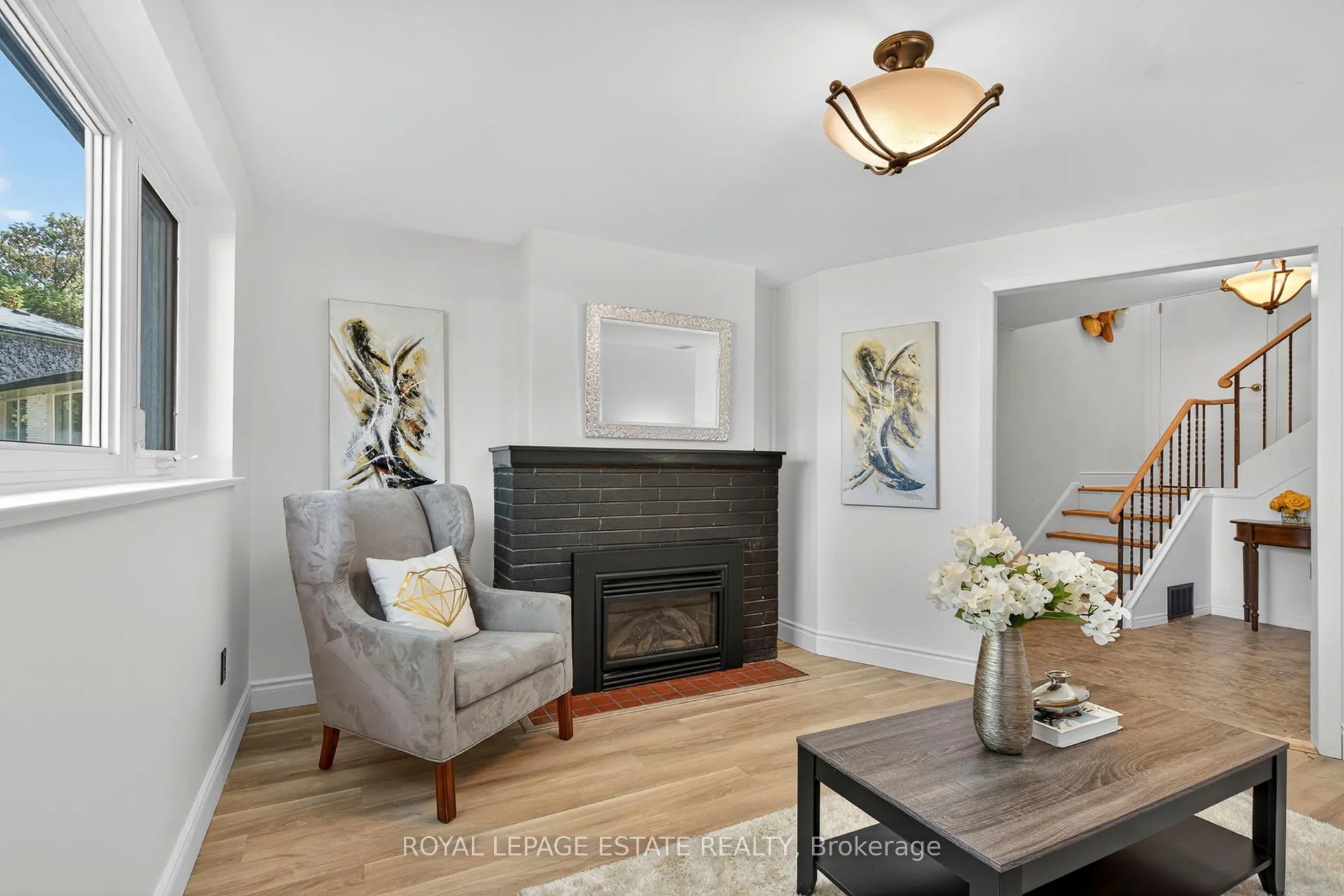166 Kenvale Court