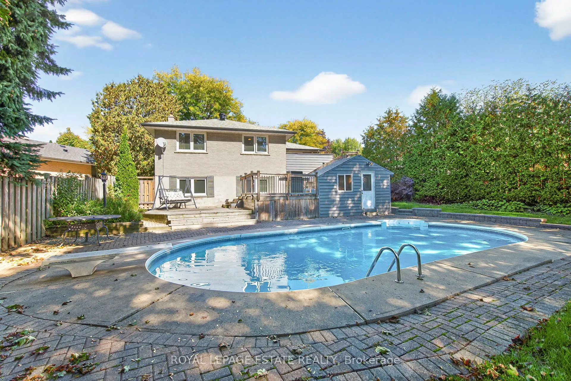 166 Kenvale Court