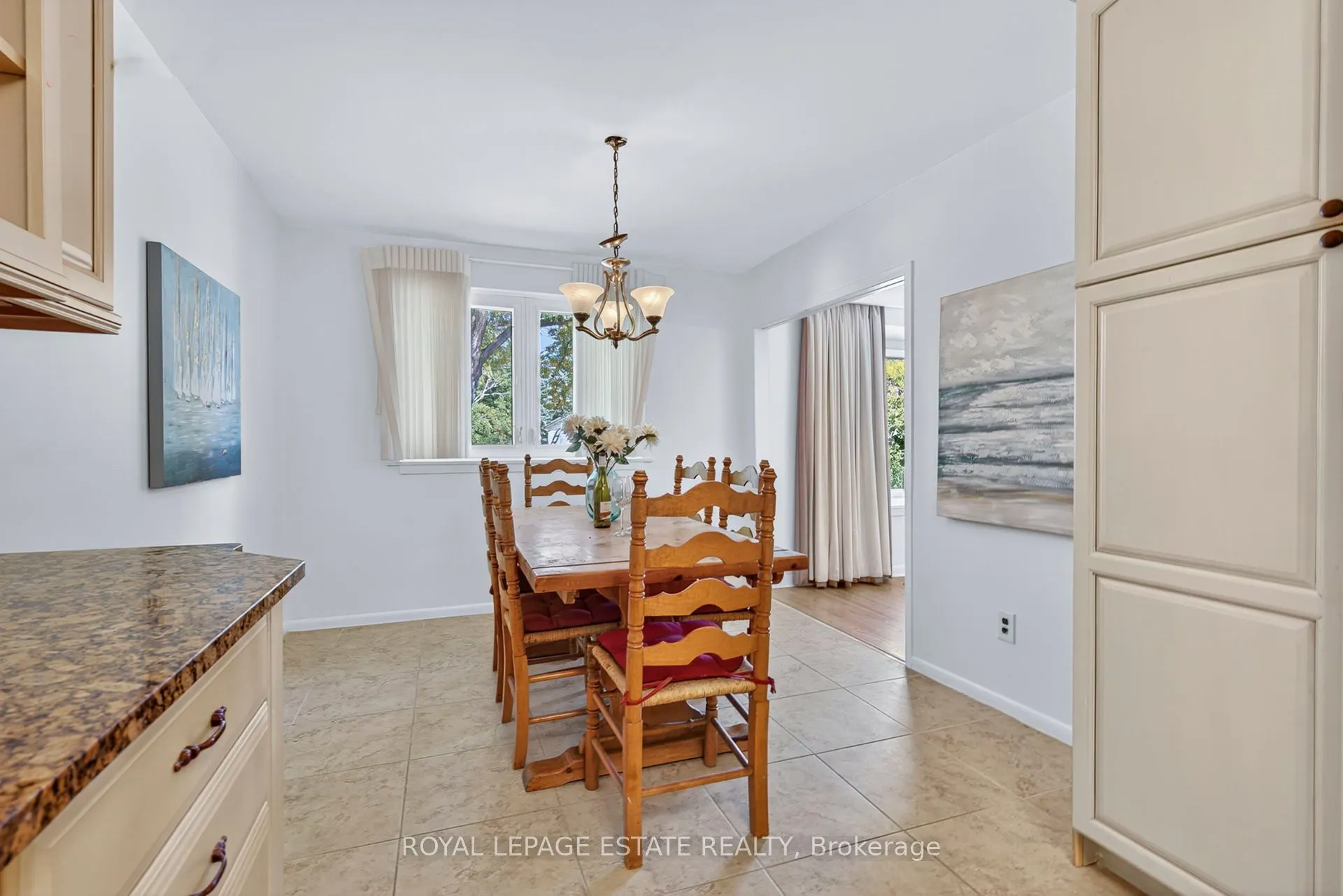 166 Kenvale Court