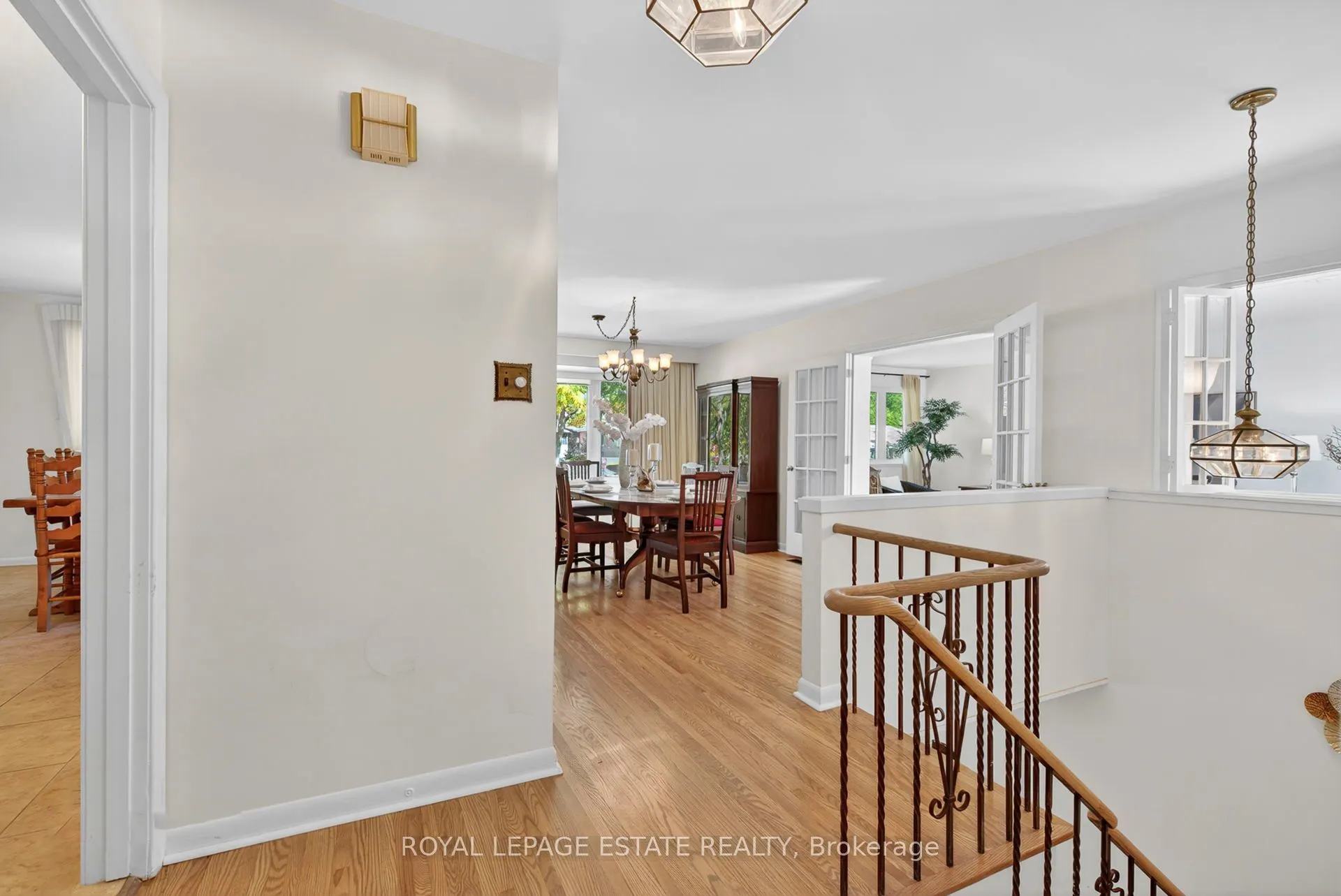 166 Kenvale Court
