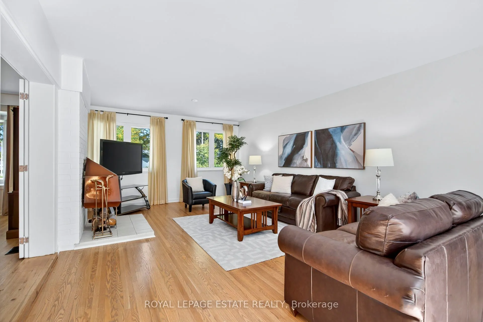 166 Kenvale Court