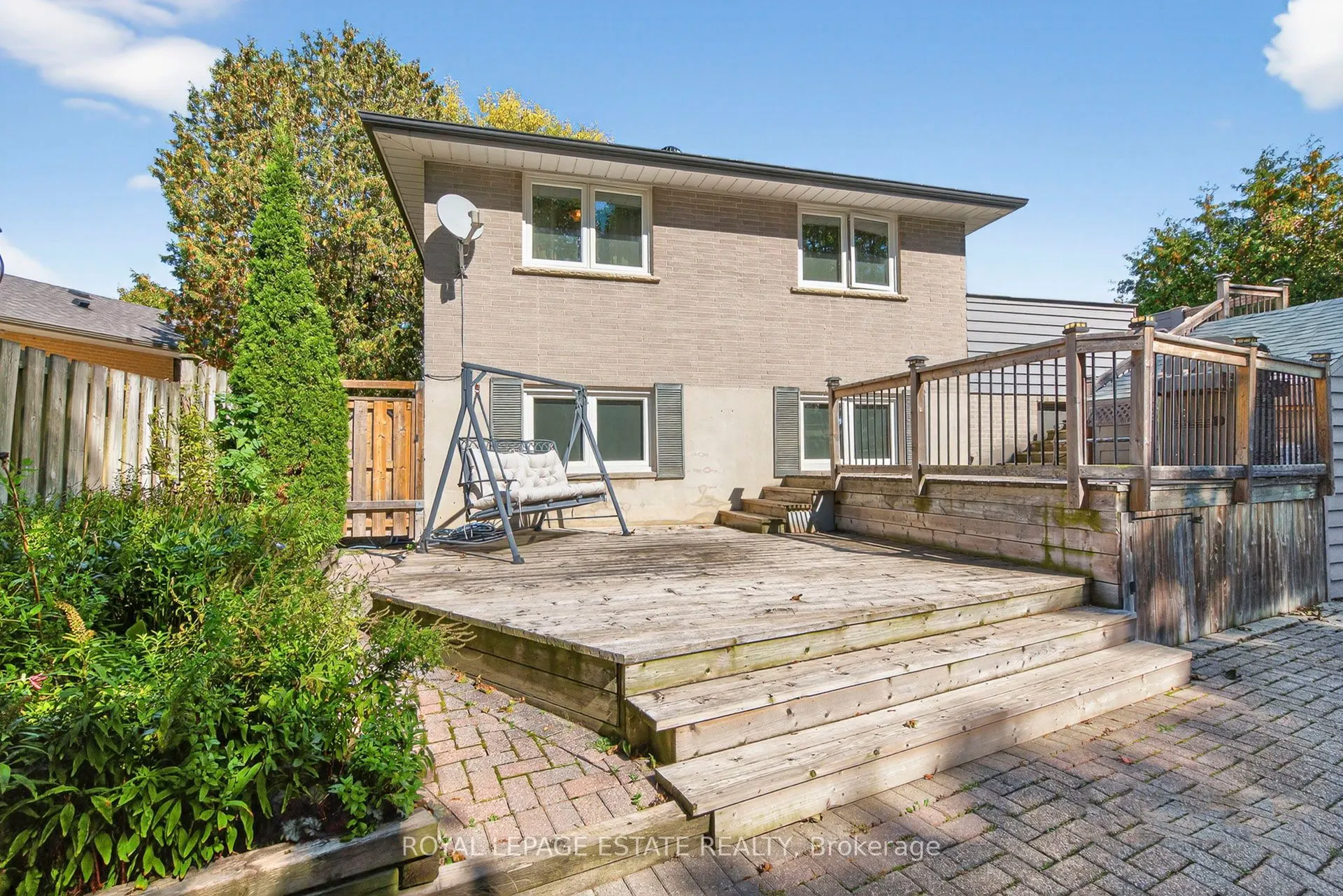 166 Kenvale Court