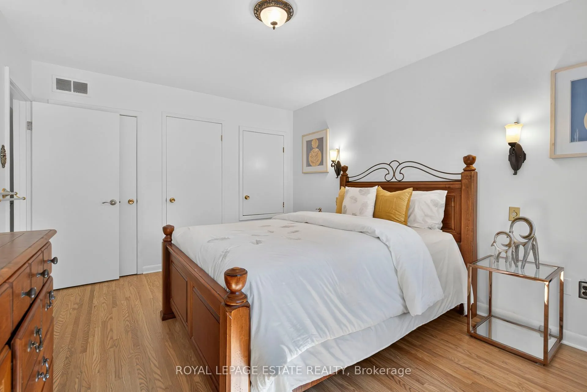 166 Kenvale Court