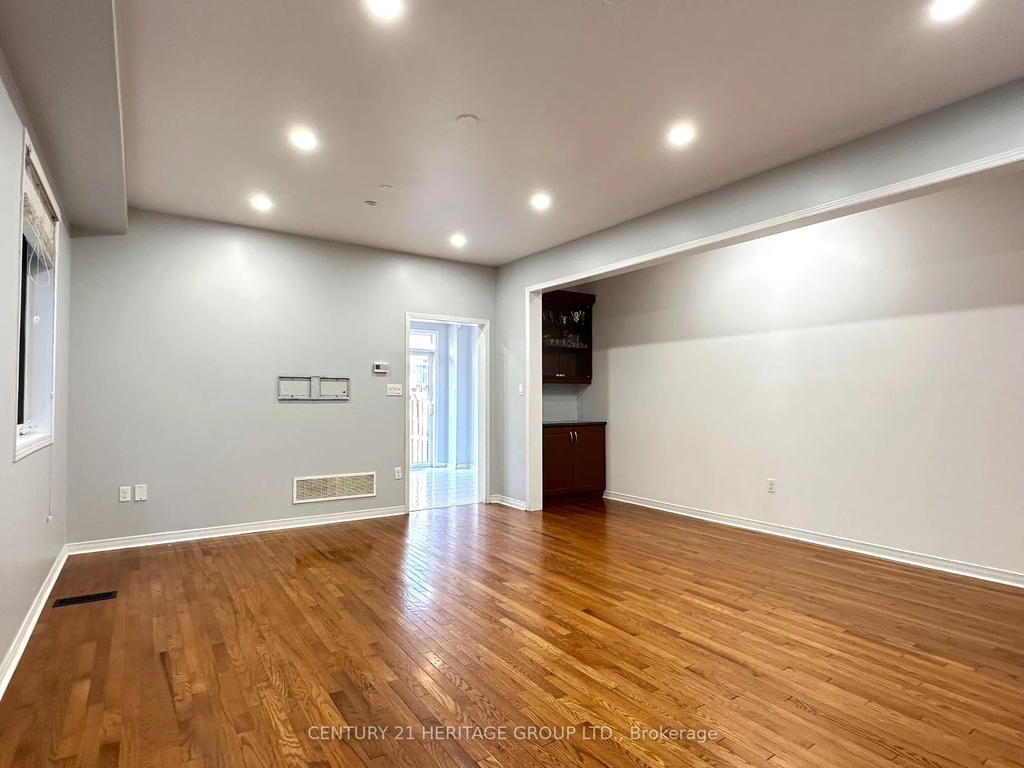 28 Voysey Way