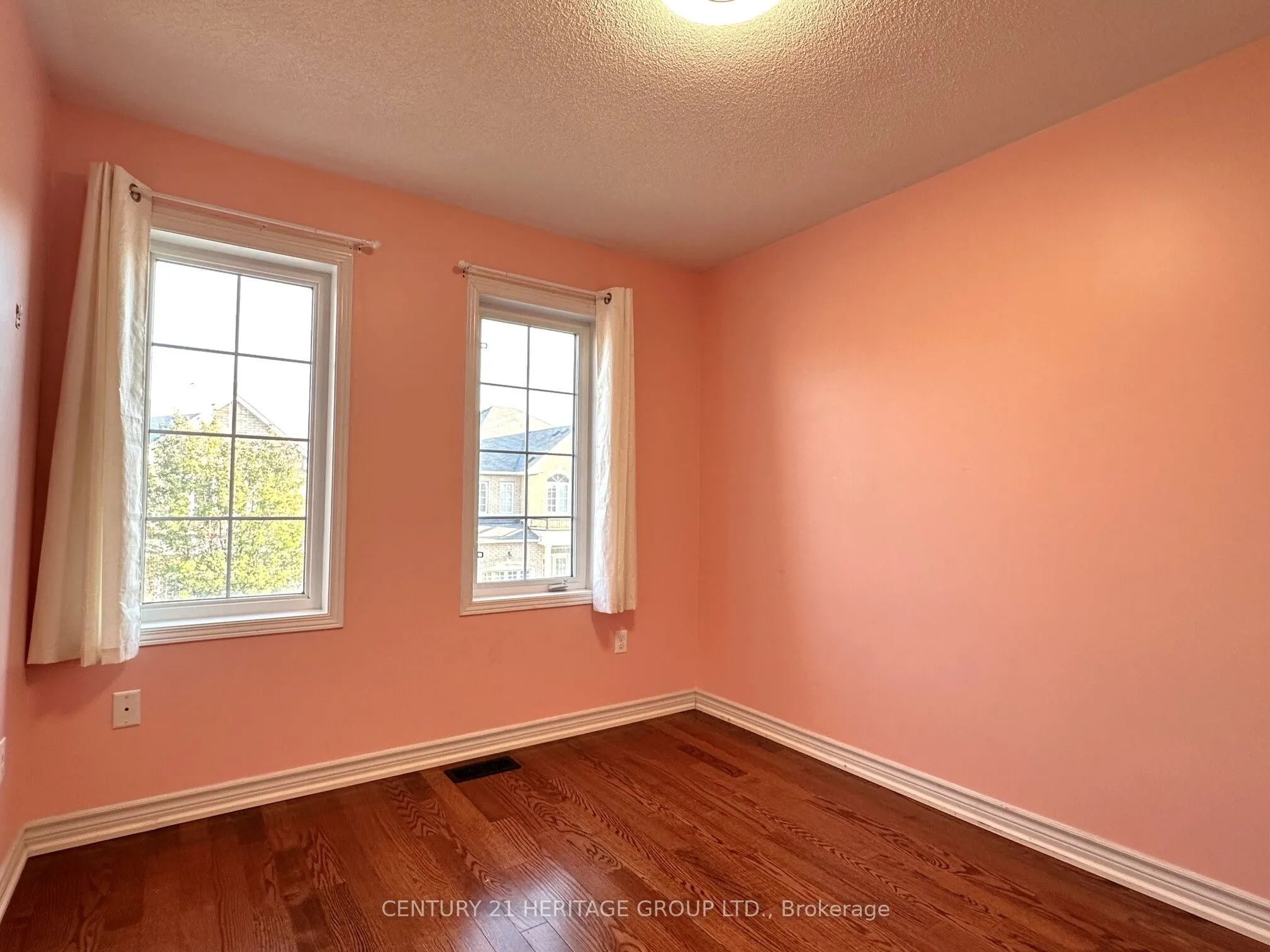 28 Voysey Way