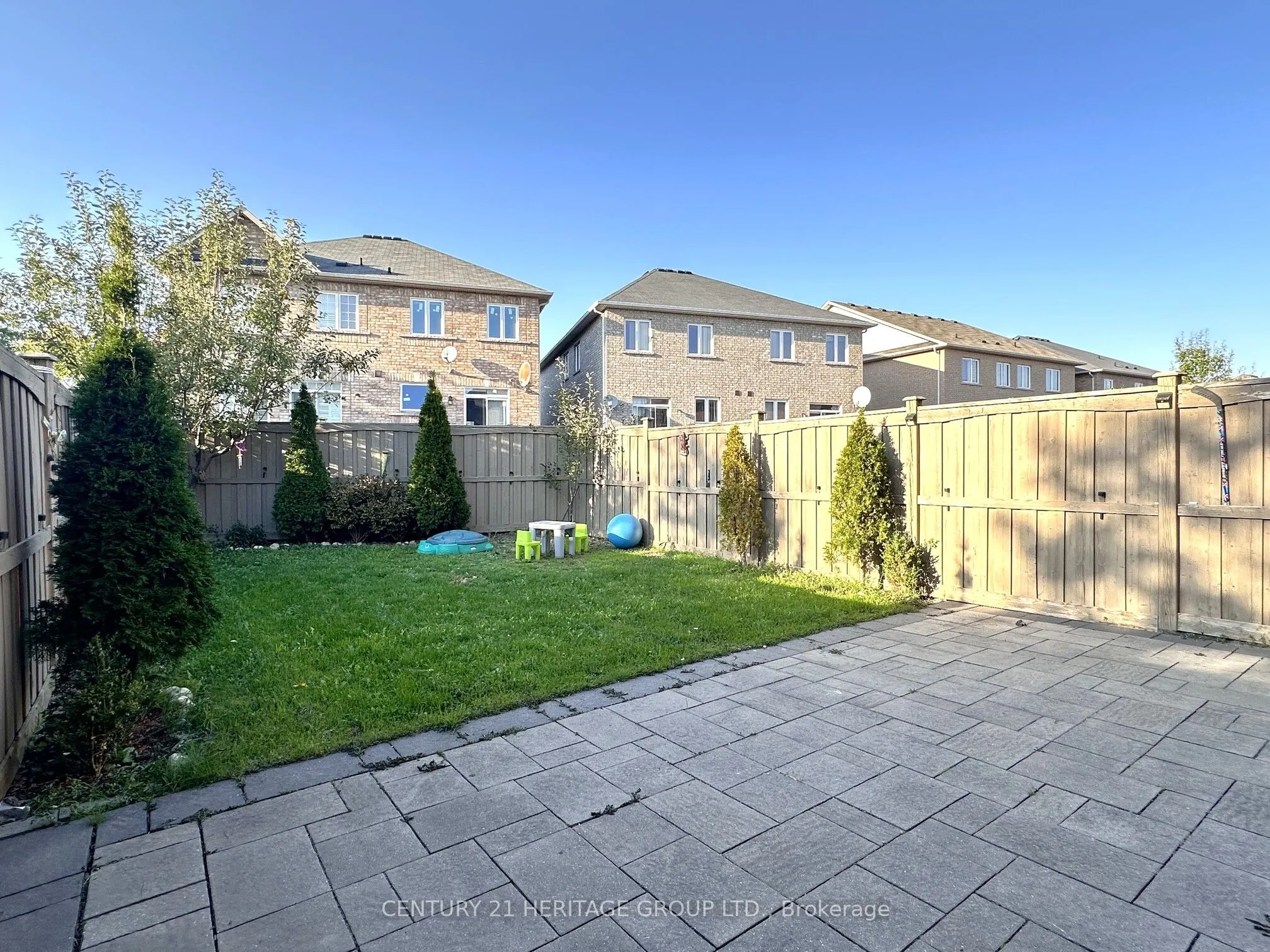 28 Voysey Way
