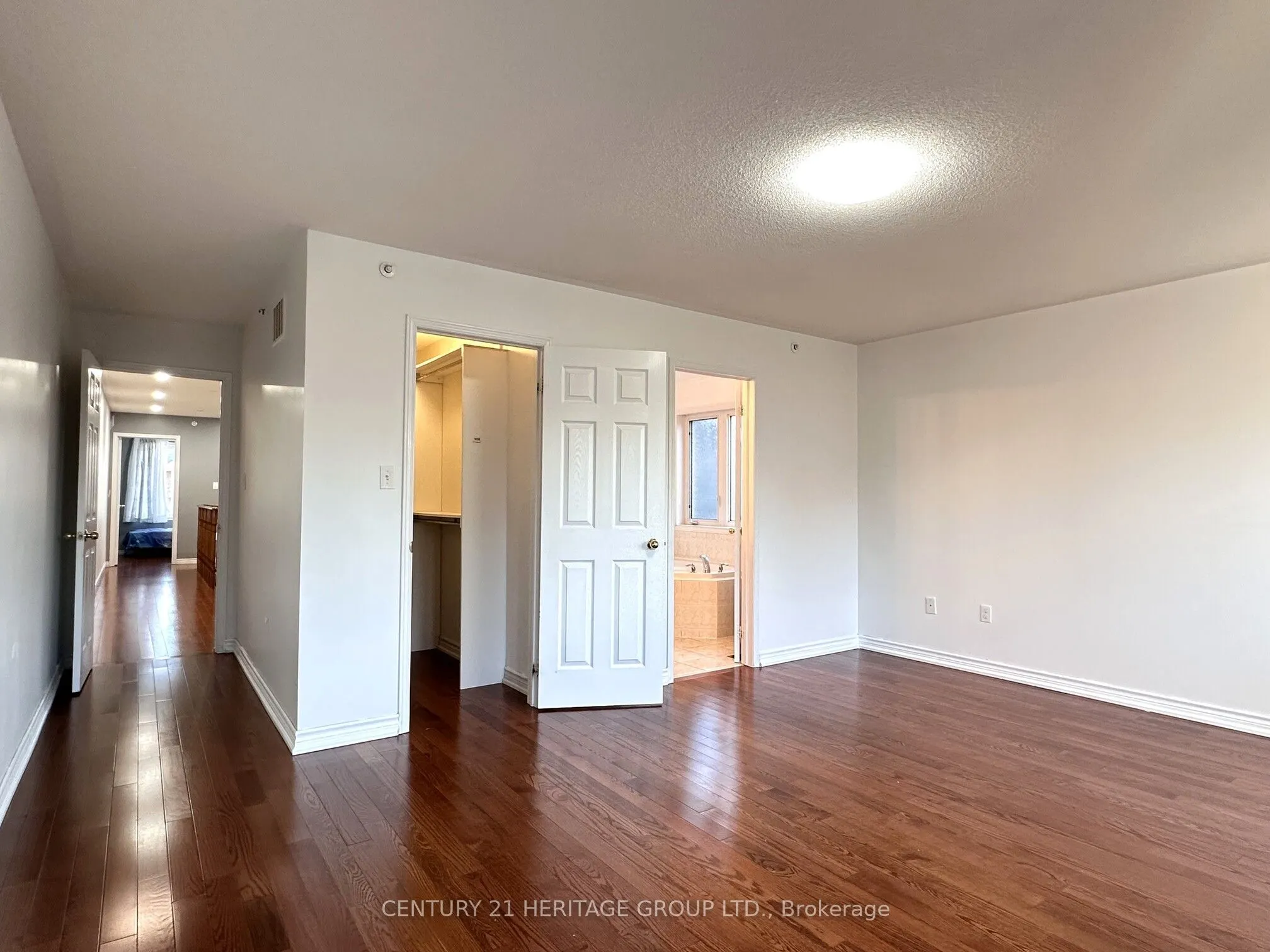 28 Voysey Way