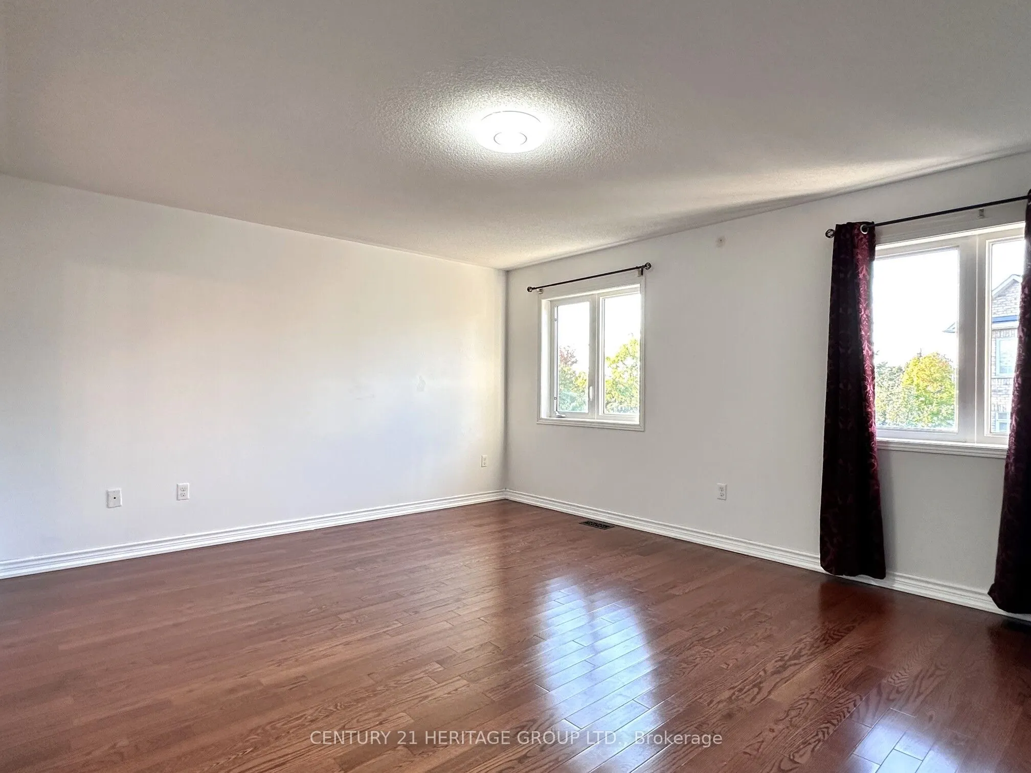 28 Voysey Way