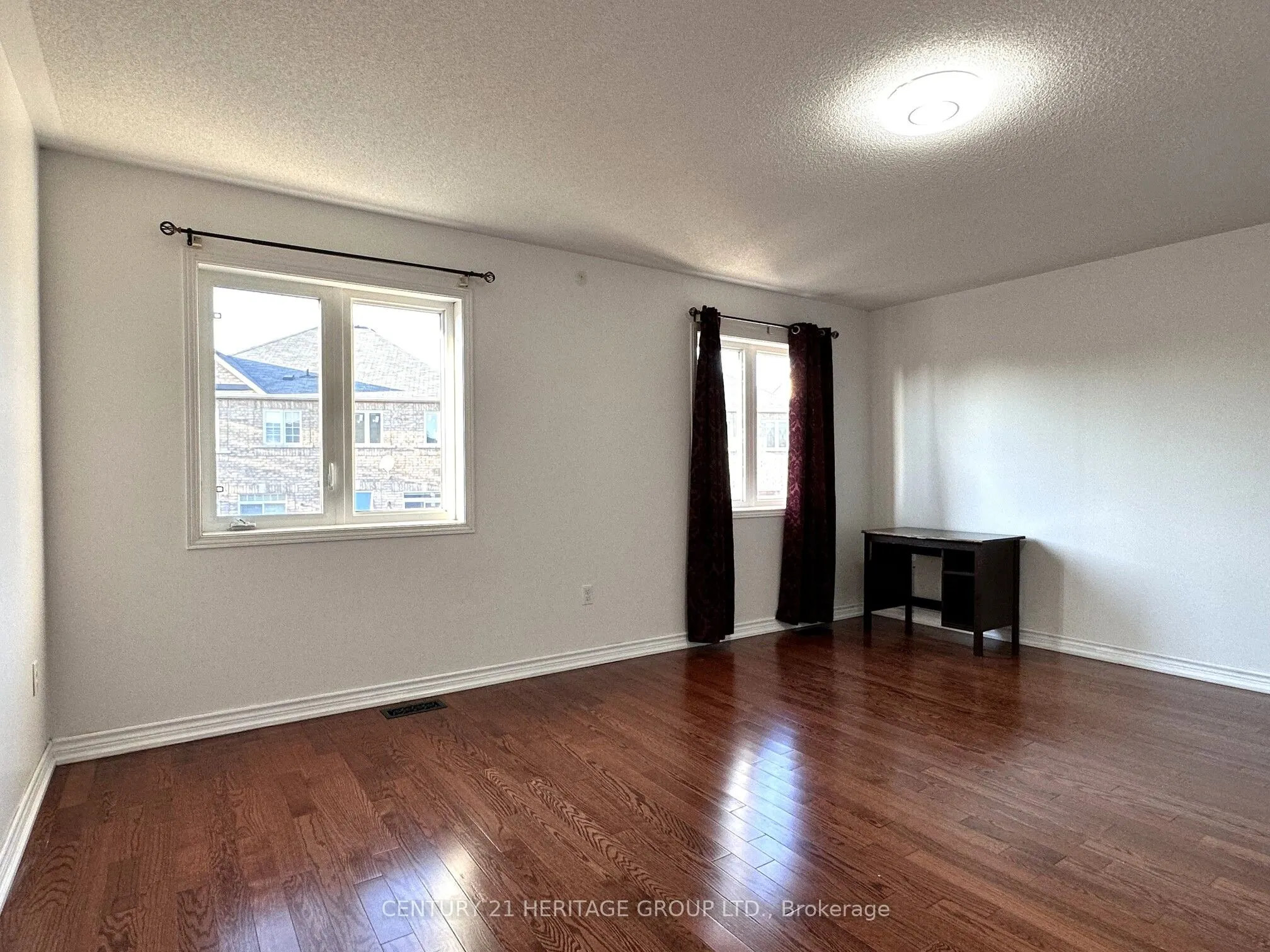 28 Voysey Way