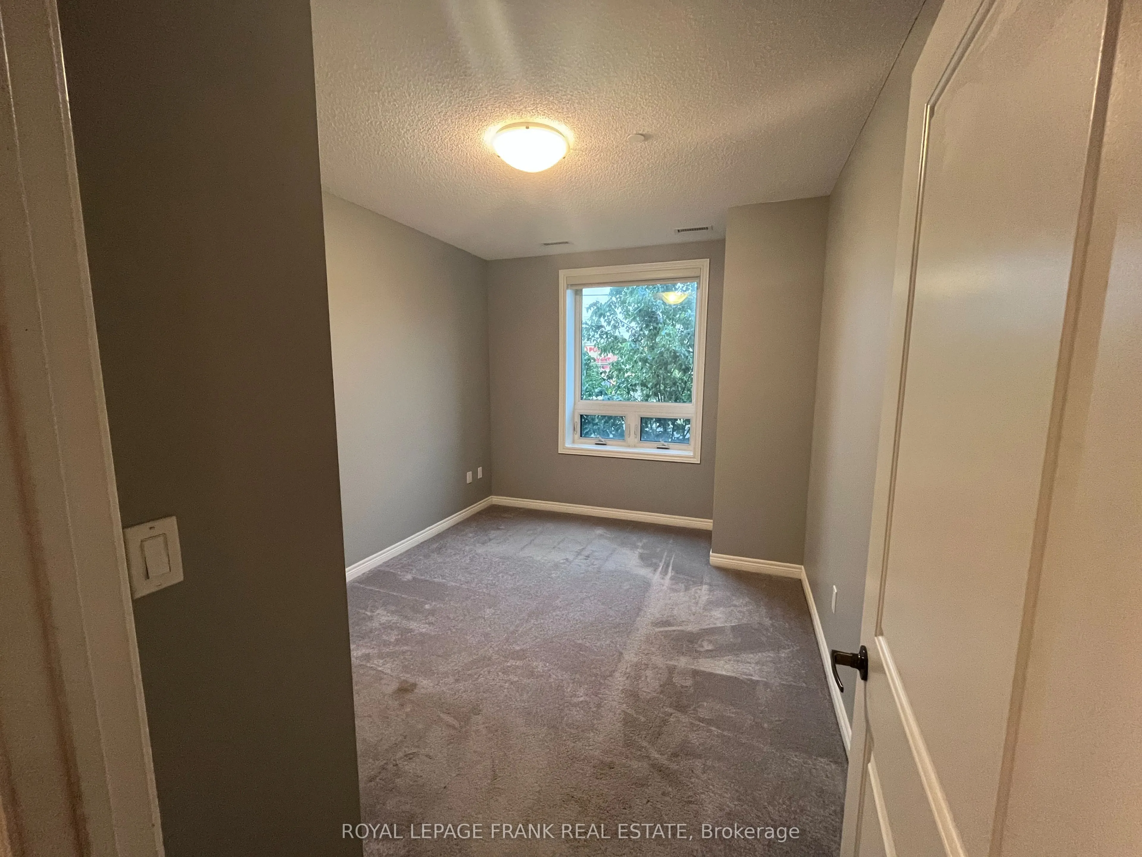 7400 Markham Road, #218