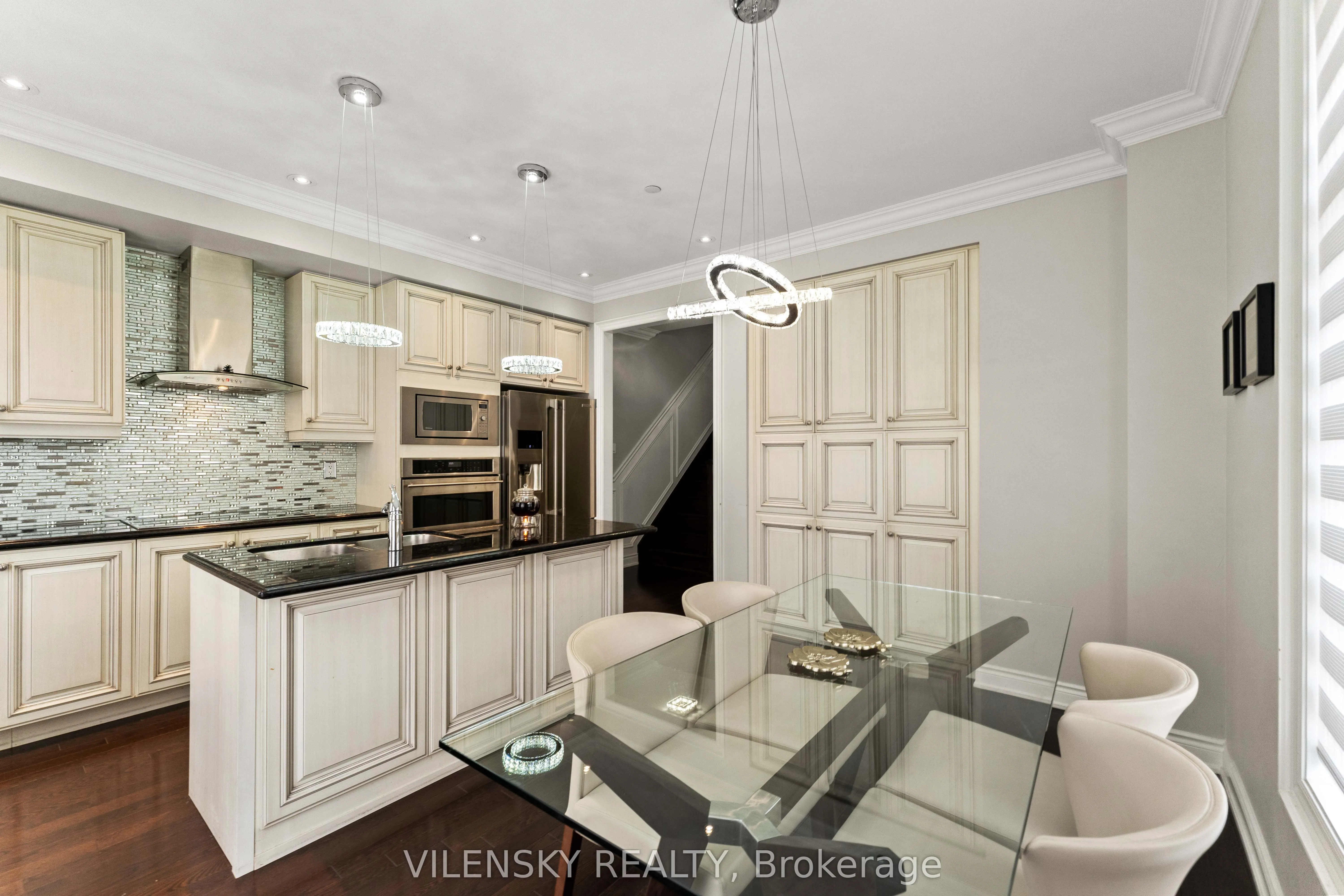 1331 Major Mackenzie Drive, #25