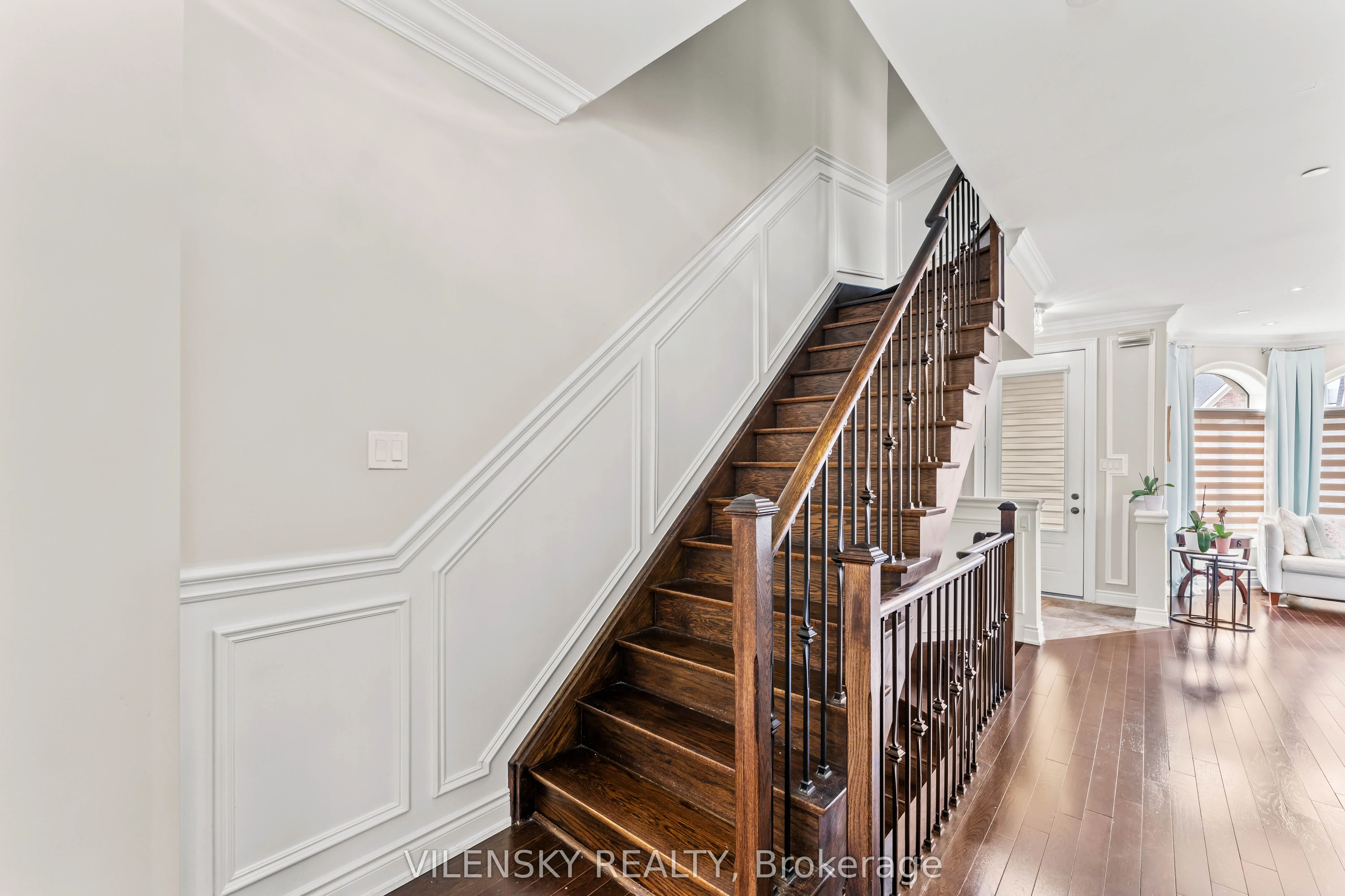 1331 Major Mackenzie Drive, #25