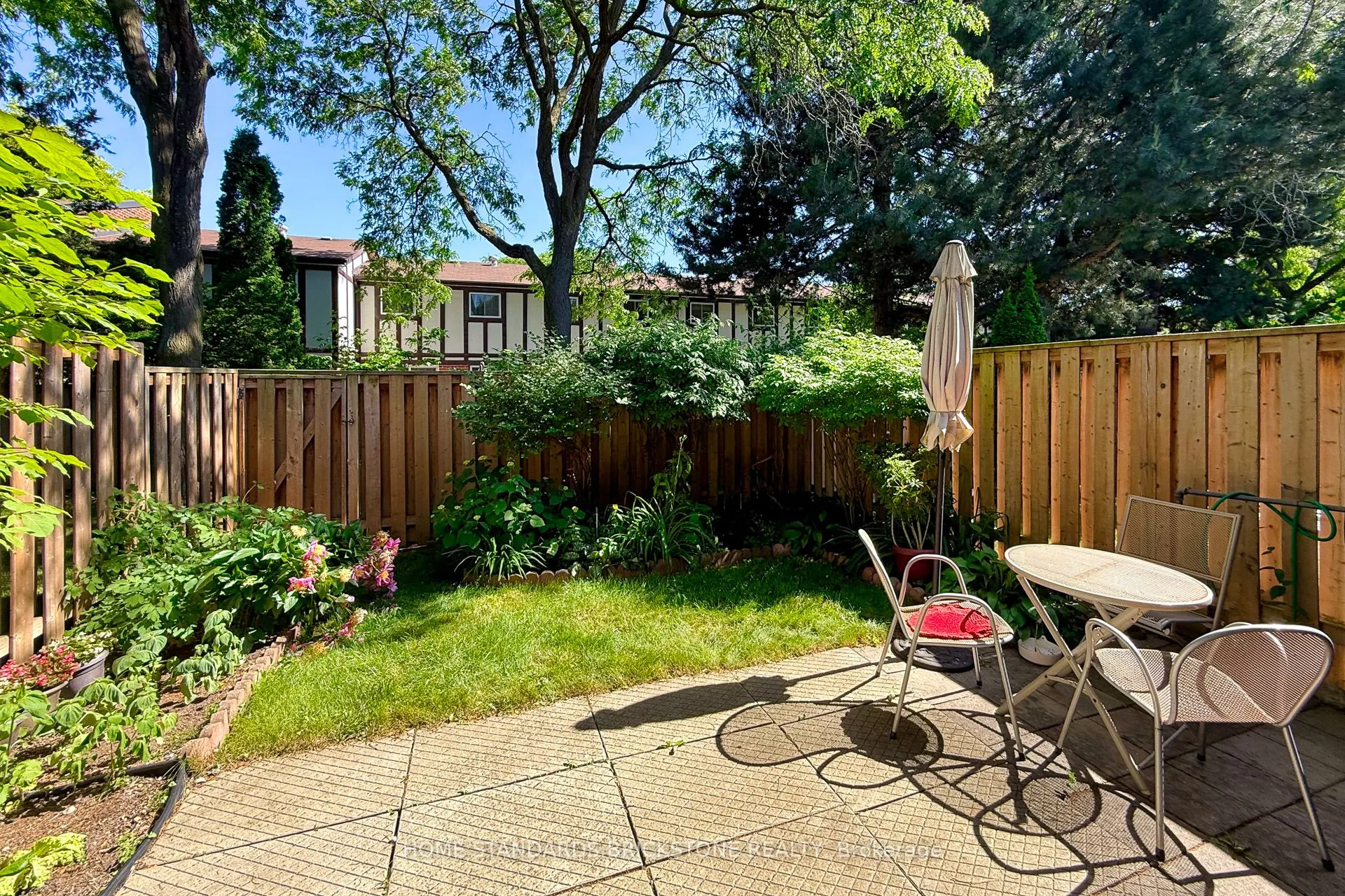 11 Reith Way, #405