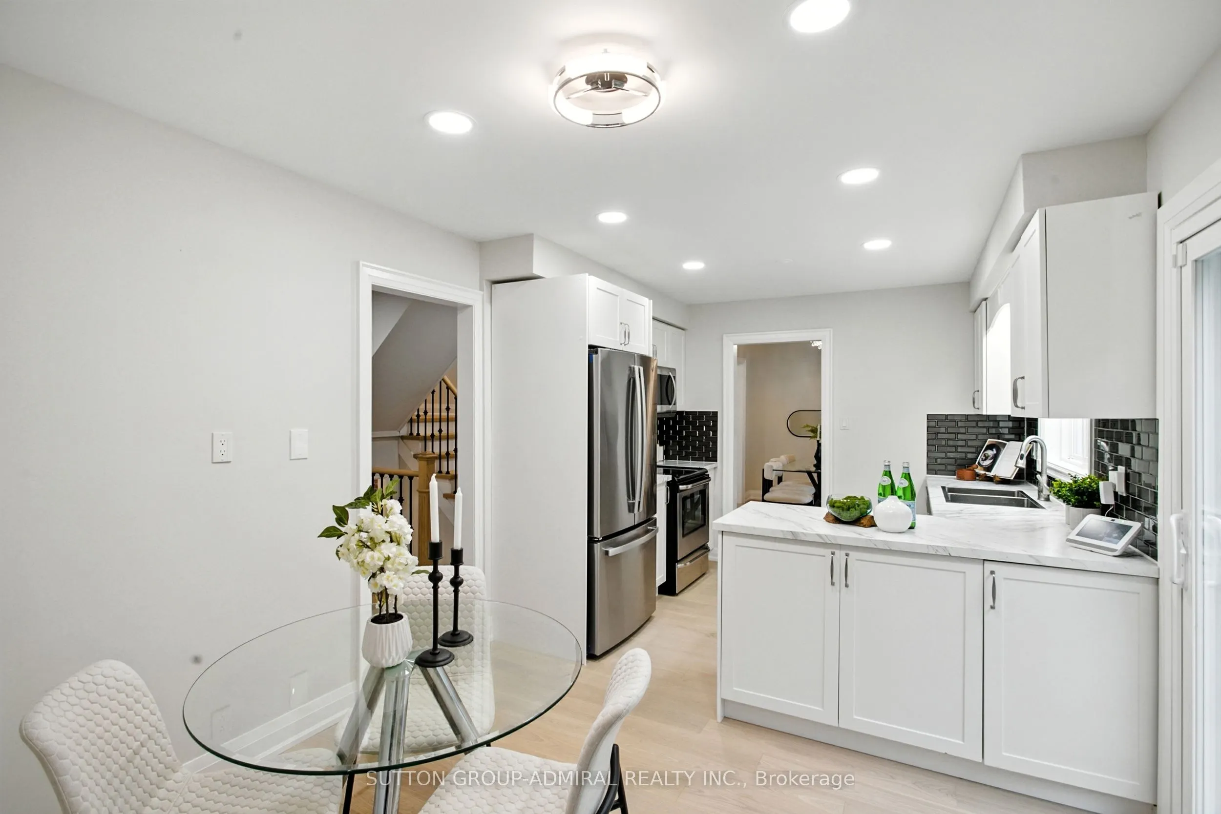 14 Willowbrook Road