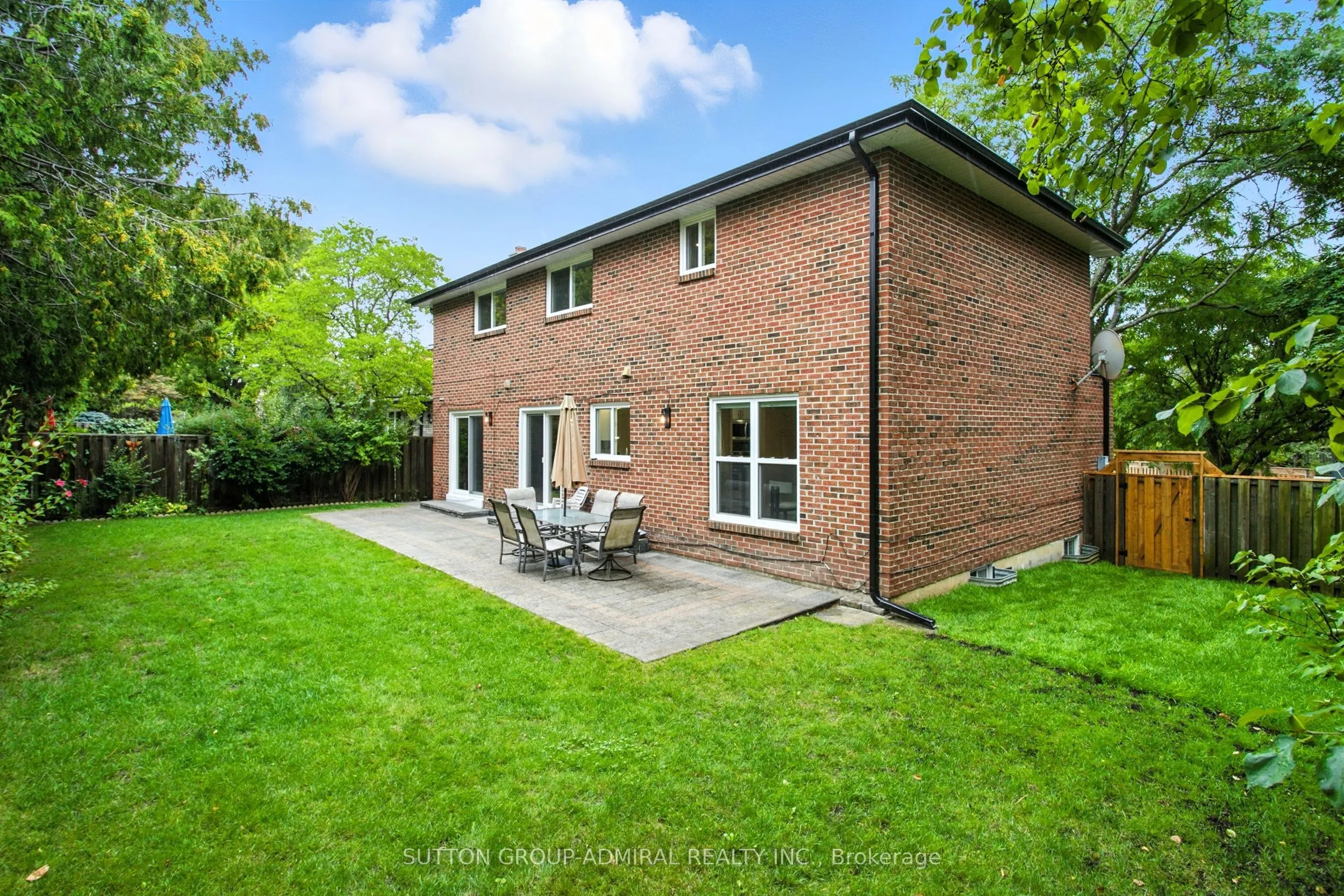 14 Willowbrook Road