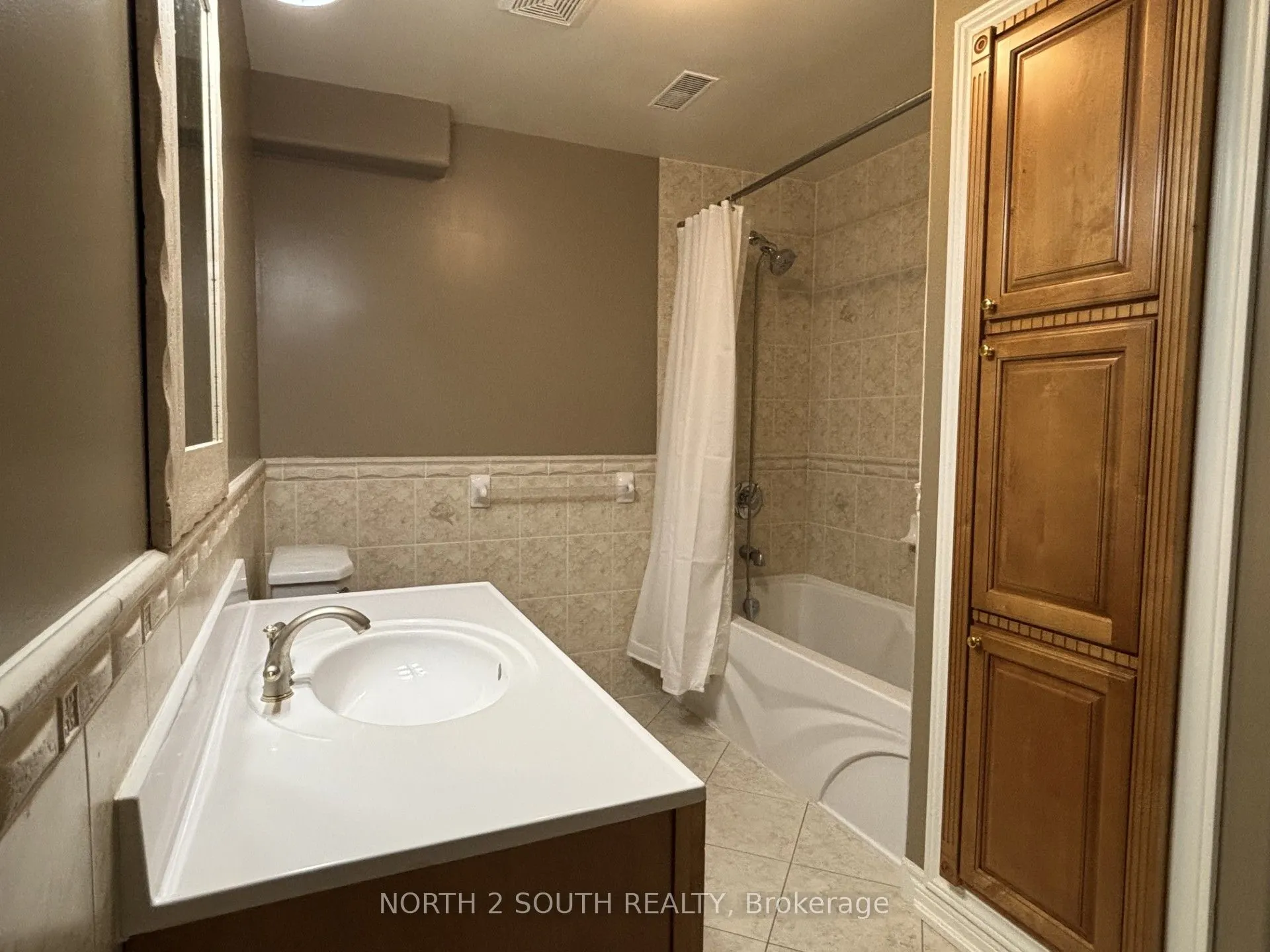 12 Villandry Crescent, #Bsmt