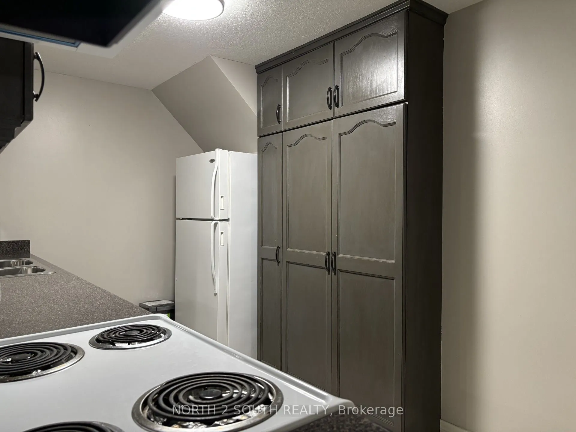 12 Villandry Crescent, #Bsmt