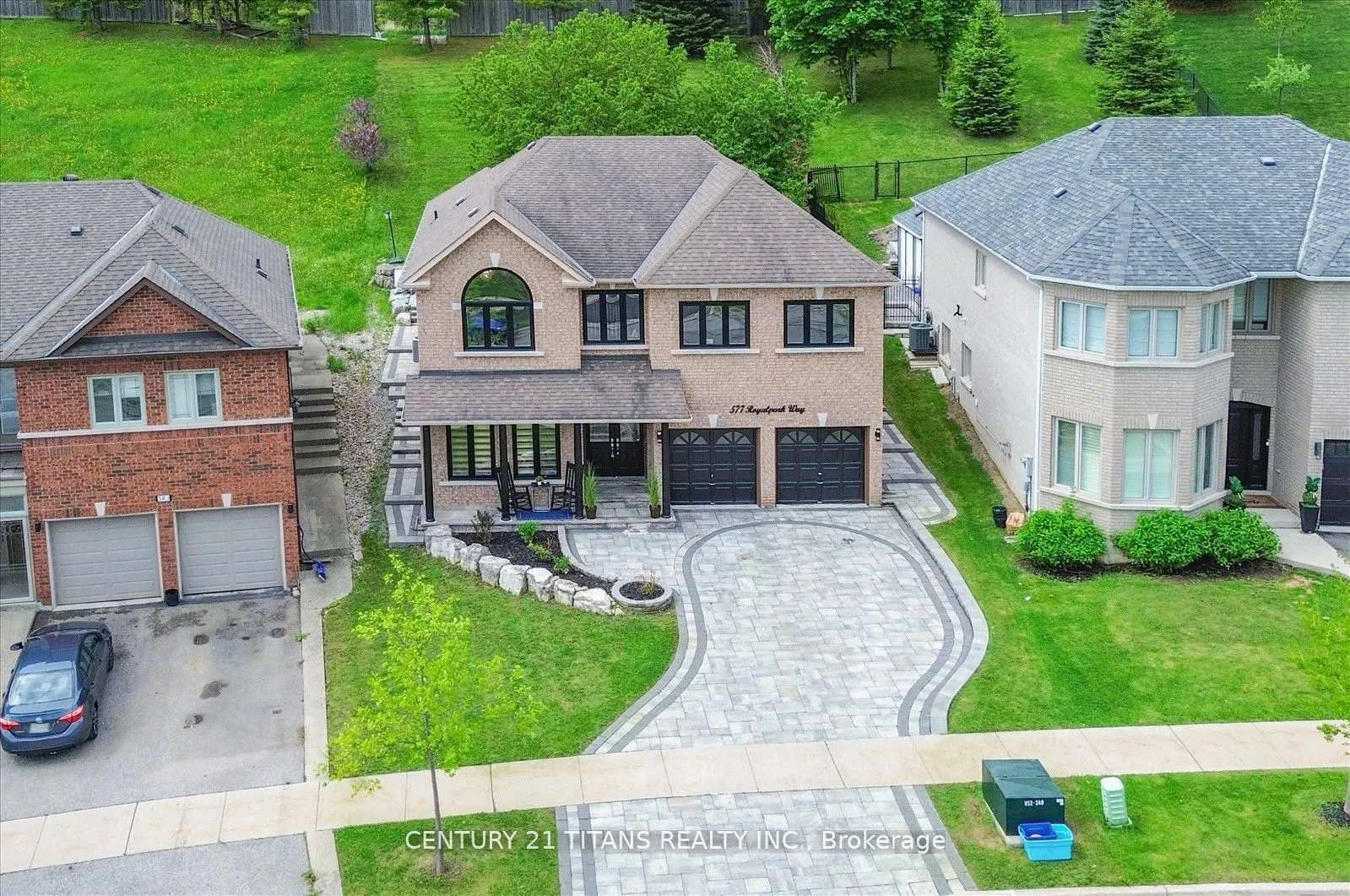 577 Royalpark Way