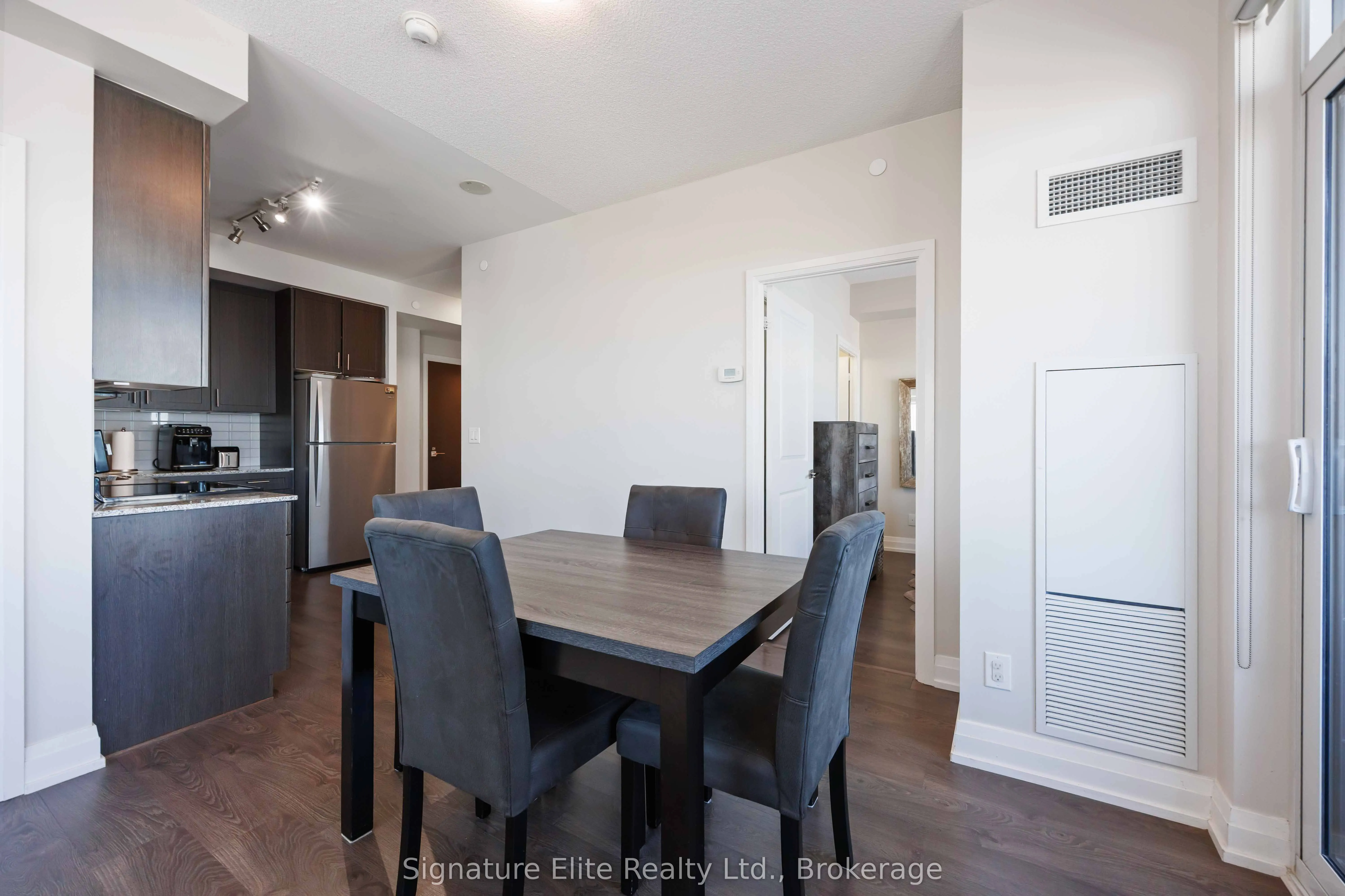 3600 Highway 7 Road, #1205