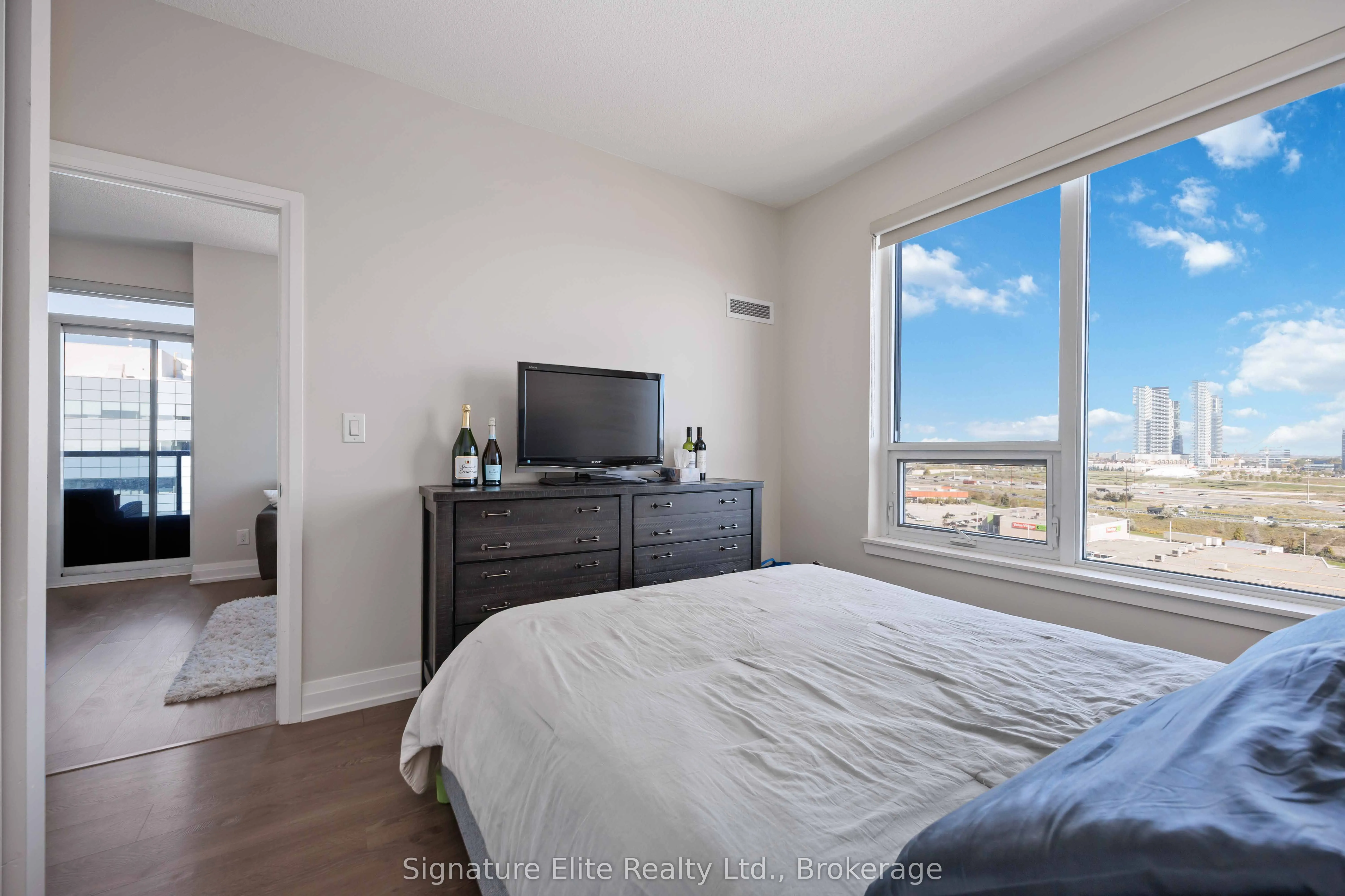 3600 Highway 7 Road, #1205