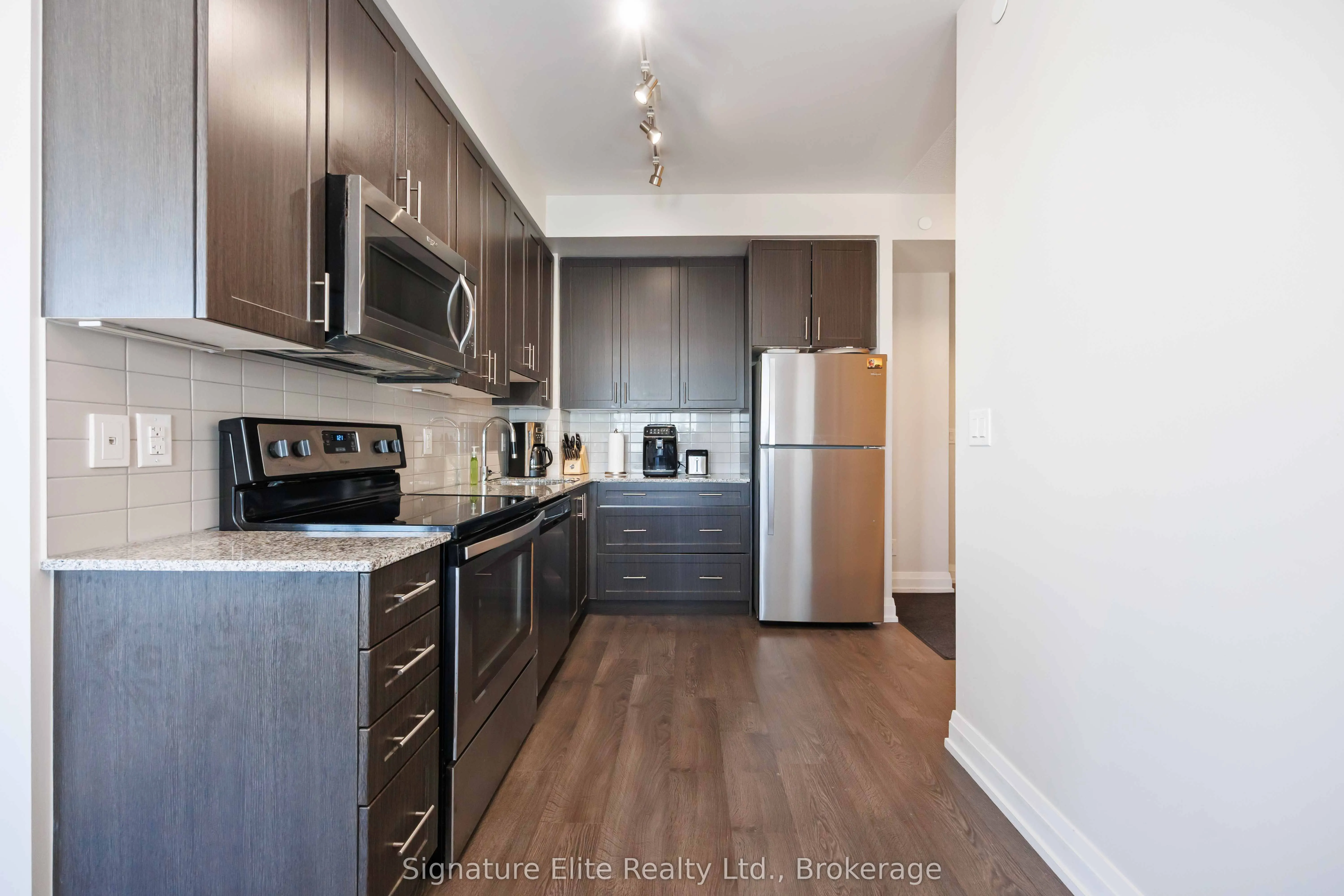 3600 Highway 7 Road, #1205