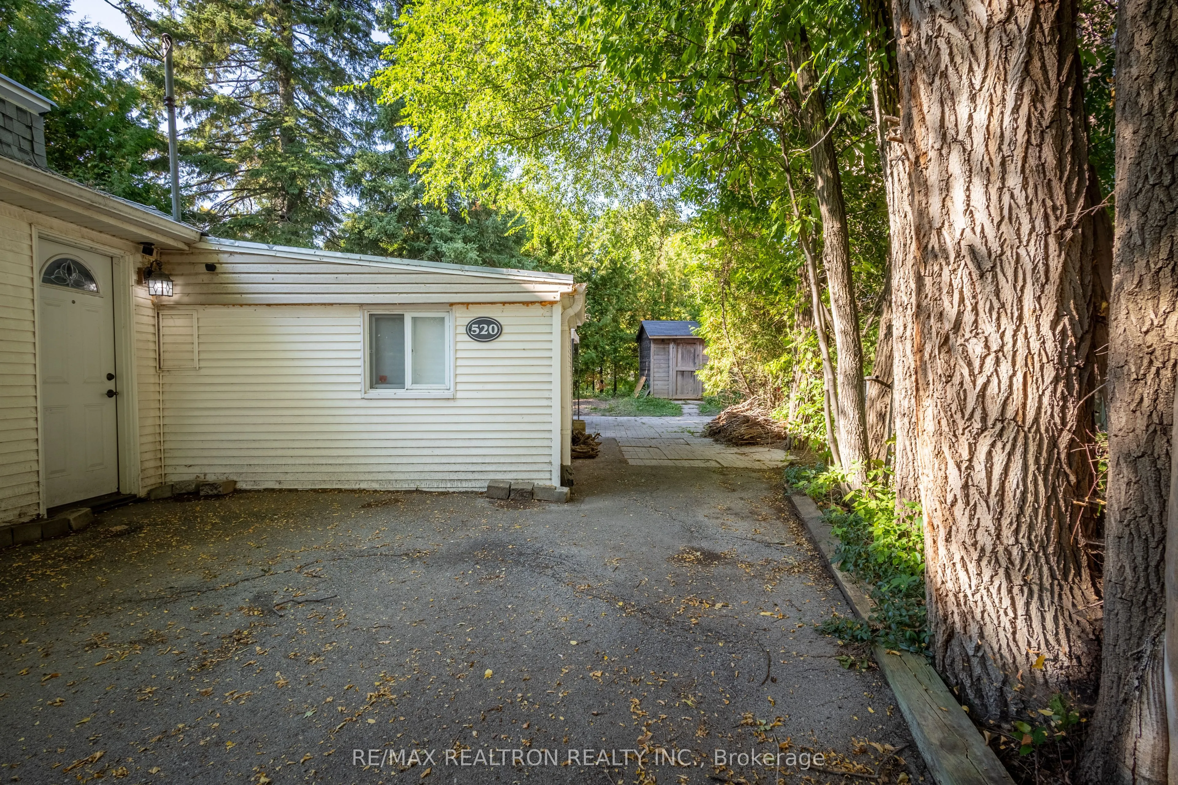 520 North Lake Road