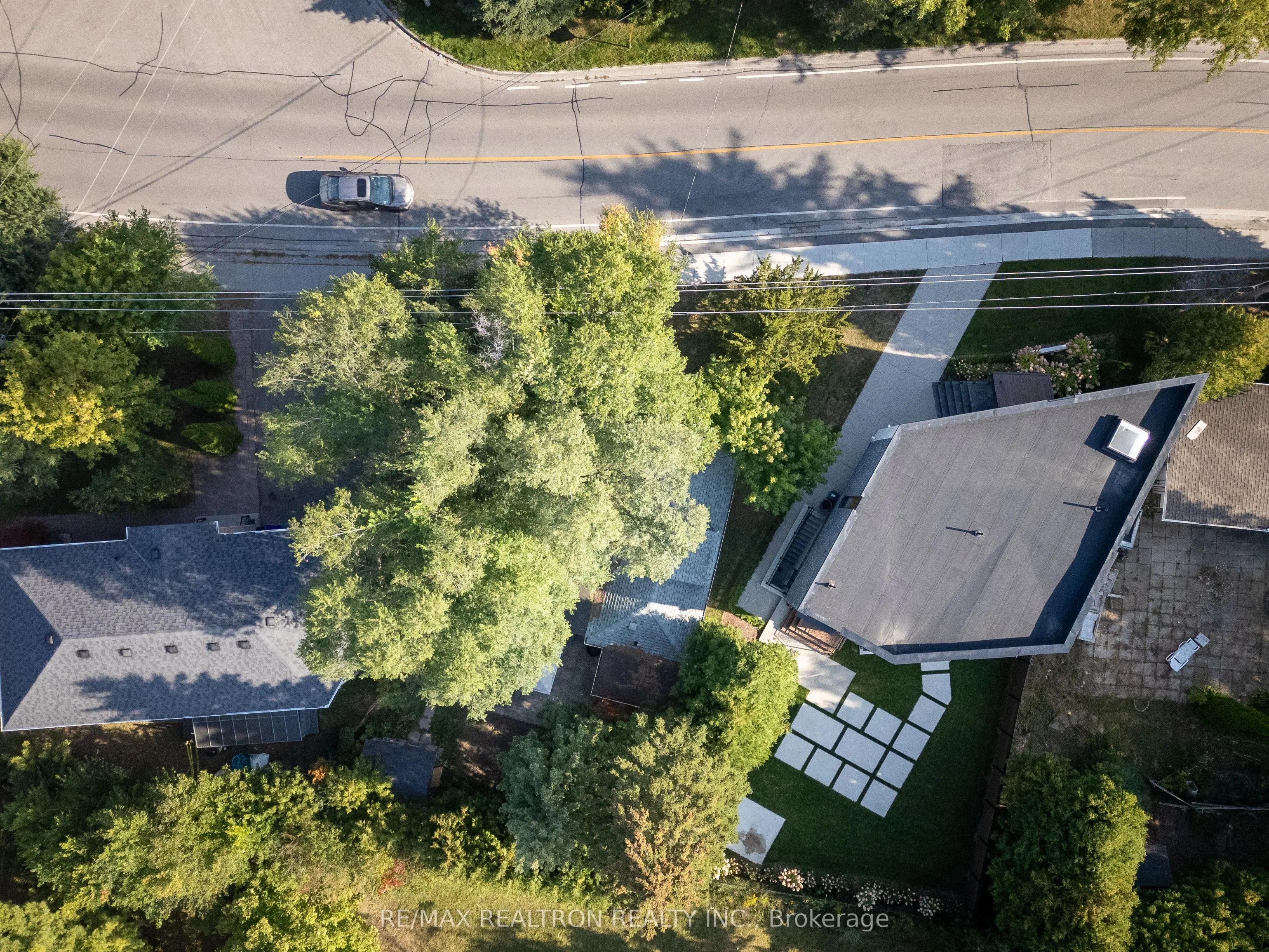 520 North Lake Road