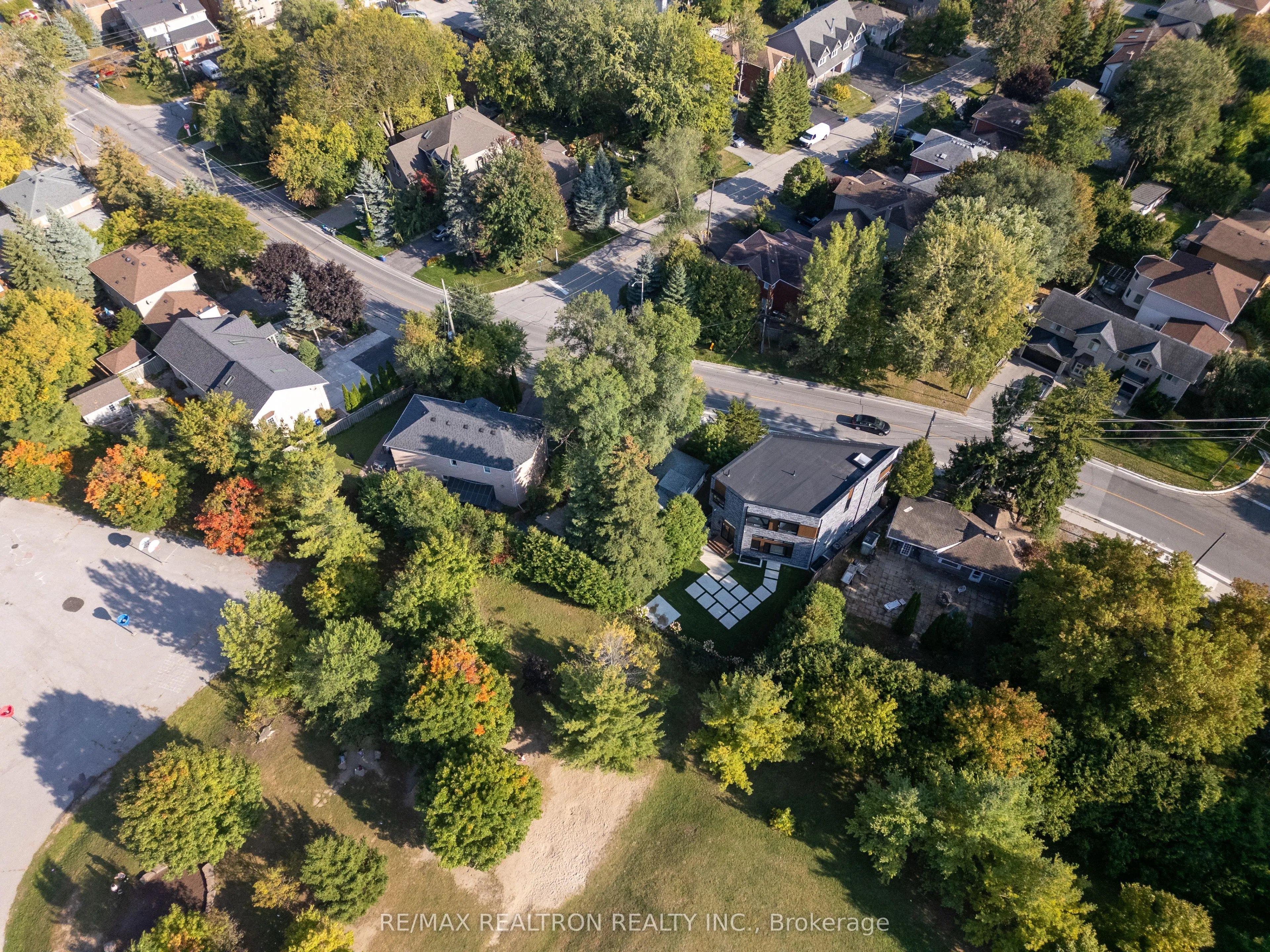 520 North Lake Road