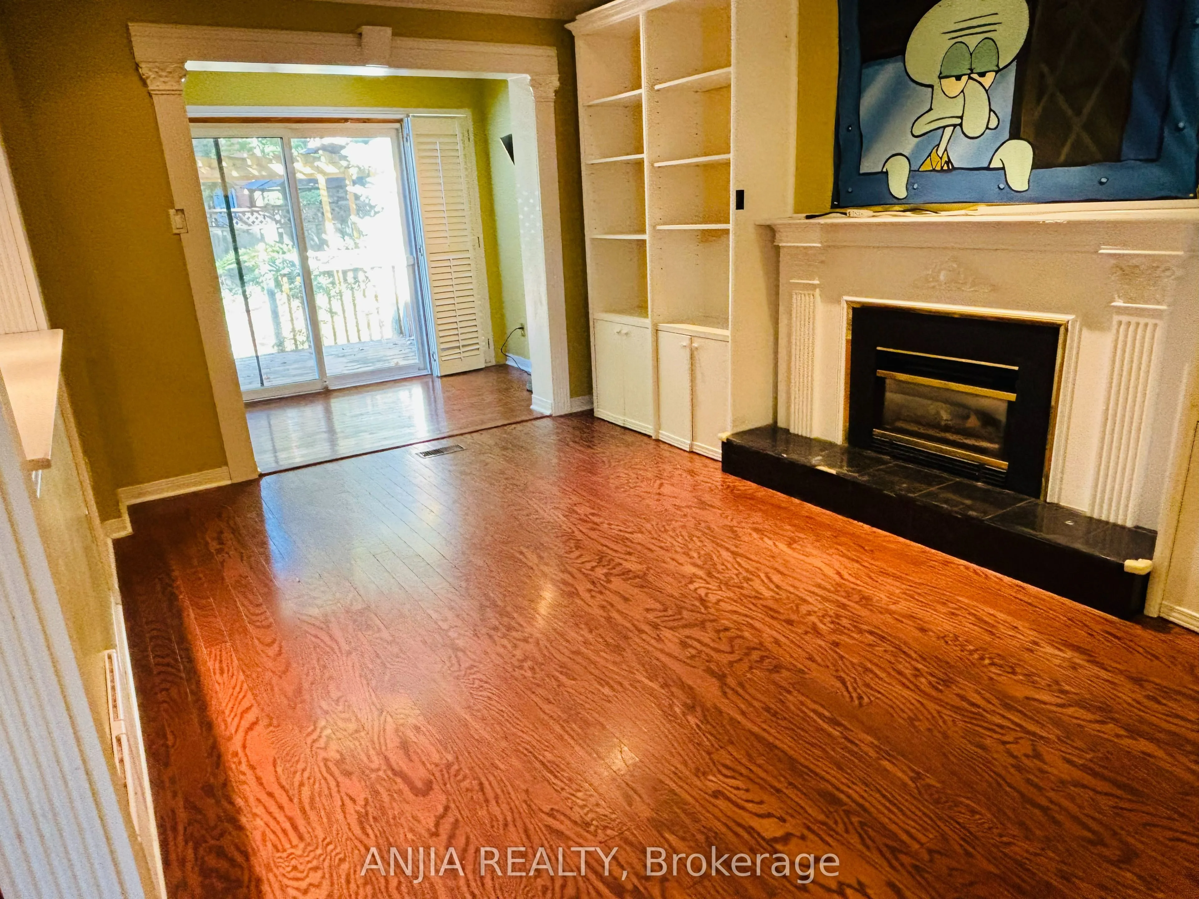 555 Raymerville Drive