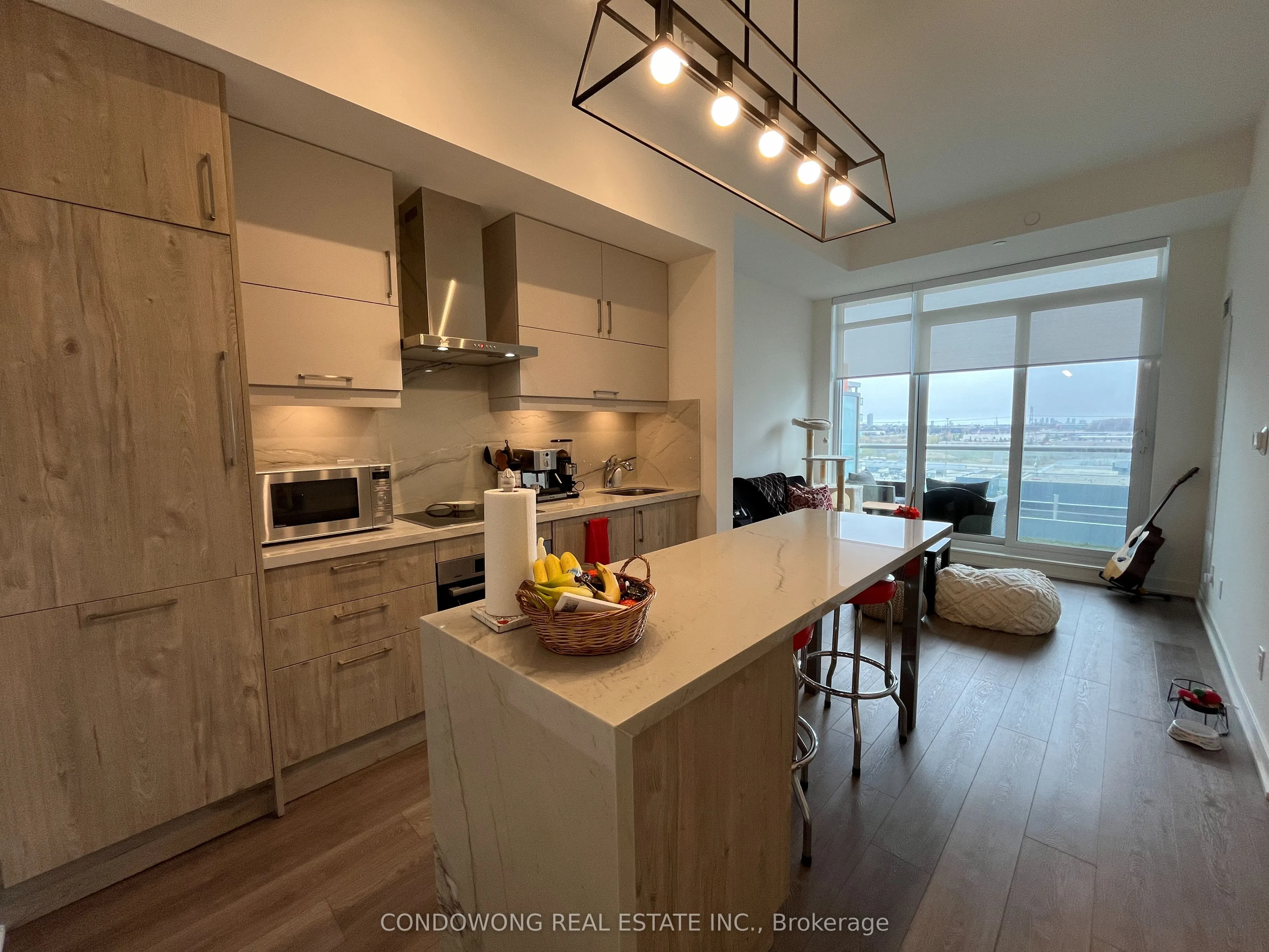 8119 Birchmount Road, #1413