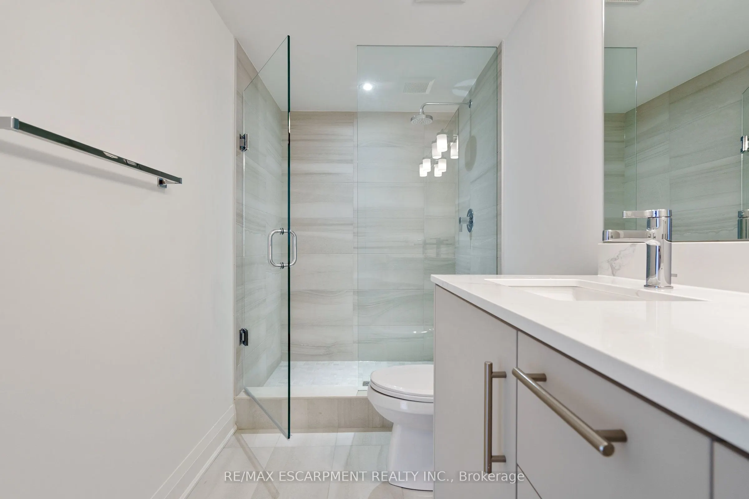 30 Burleigh Mews