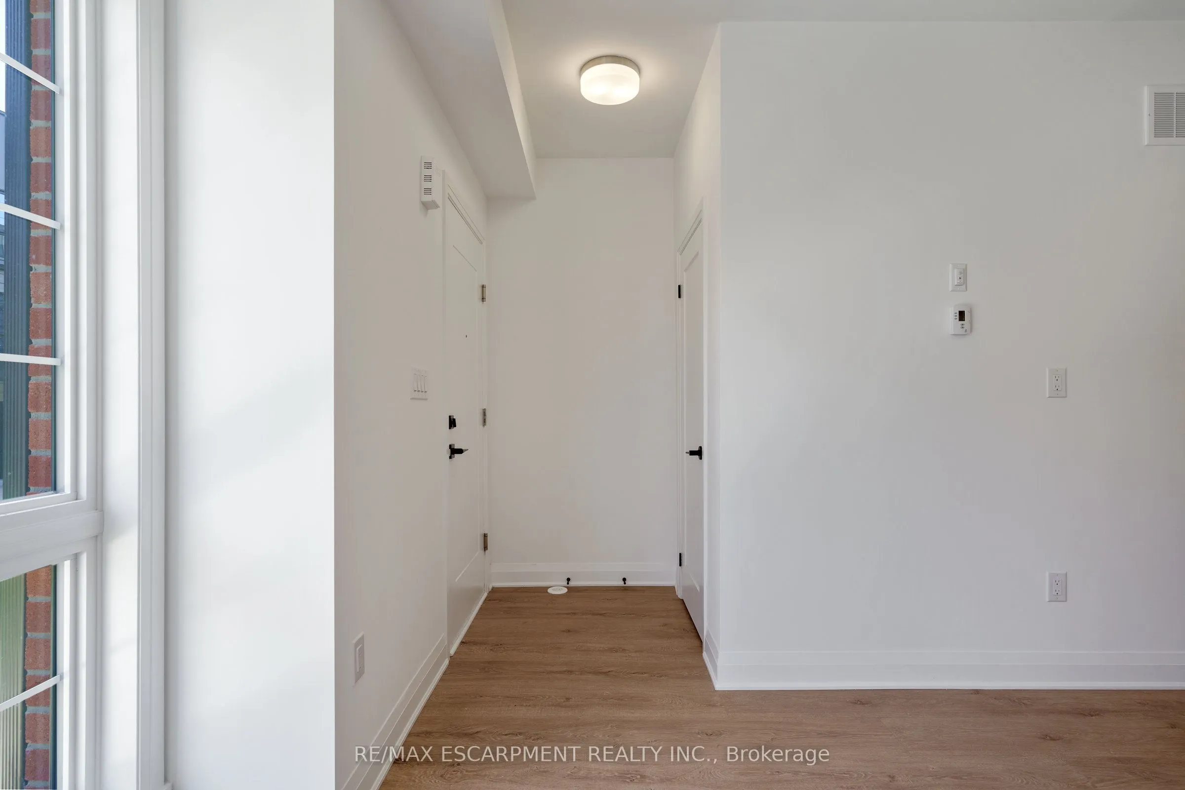 30 Burleigh Mews