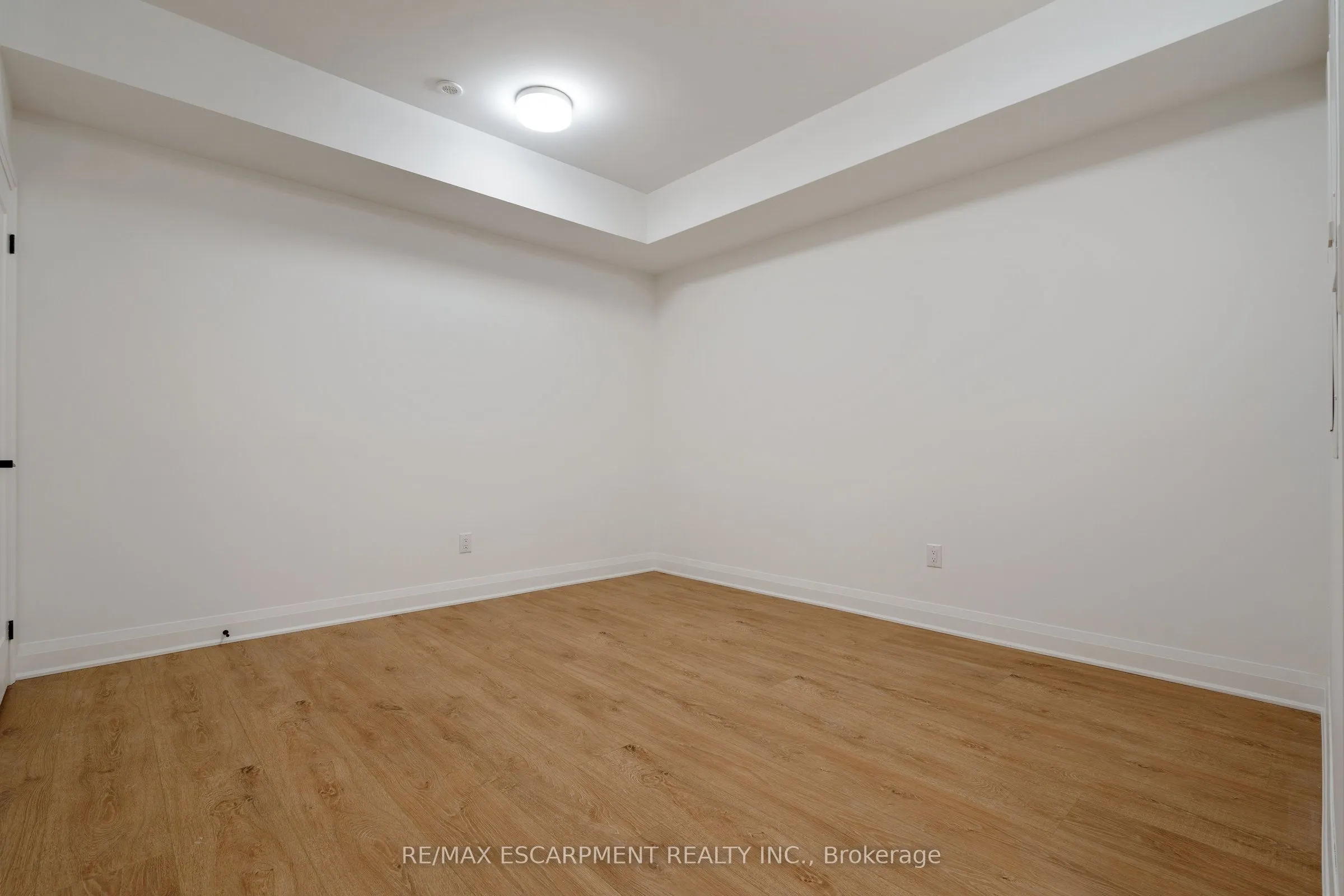 30 Burleigh Mews