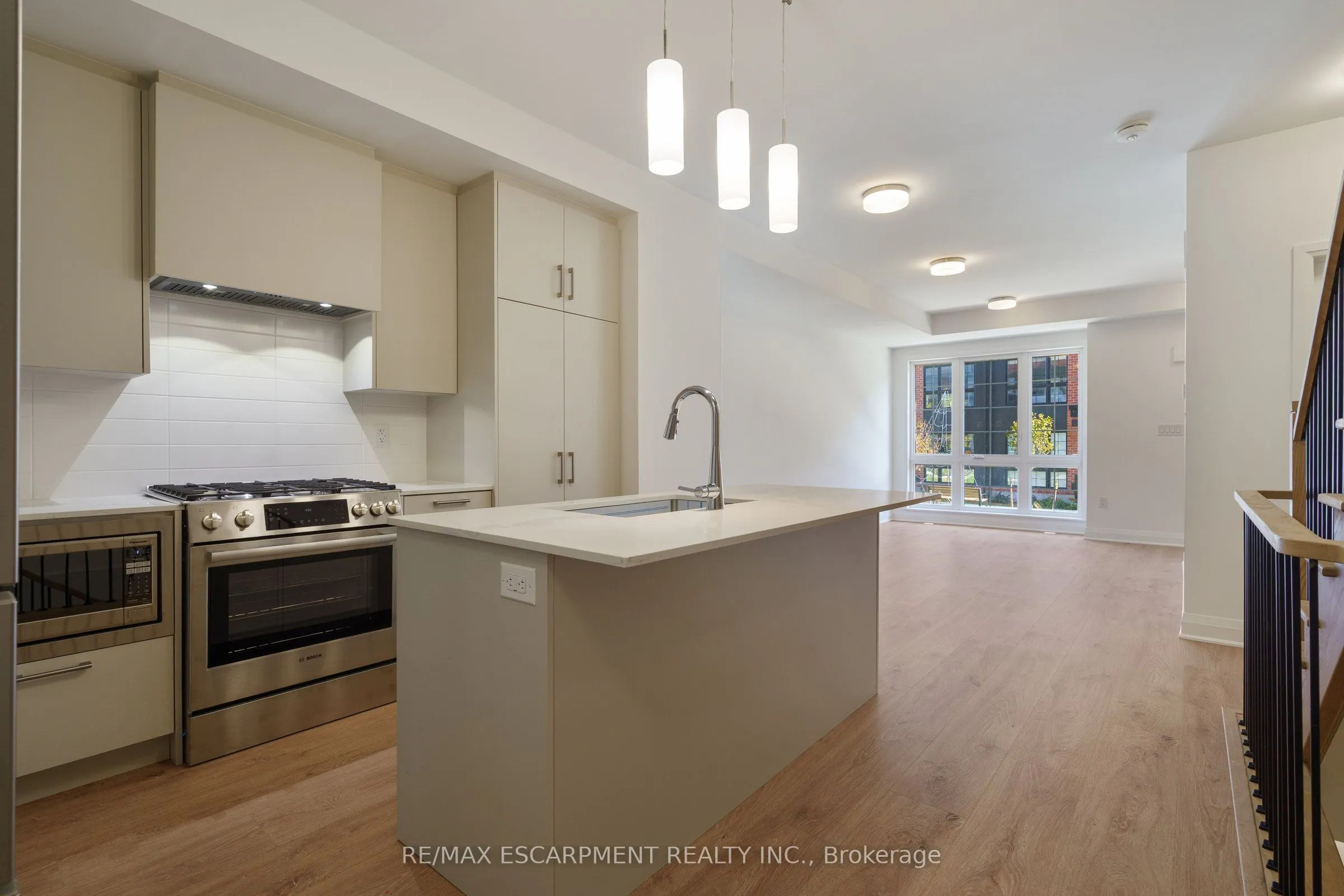 30 Burleigh Mews